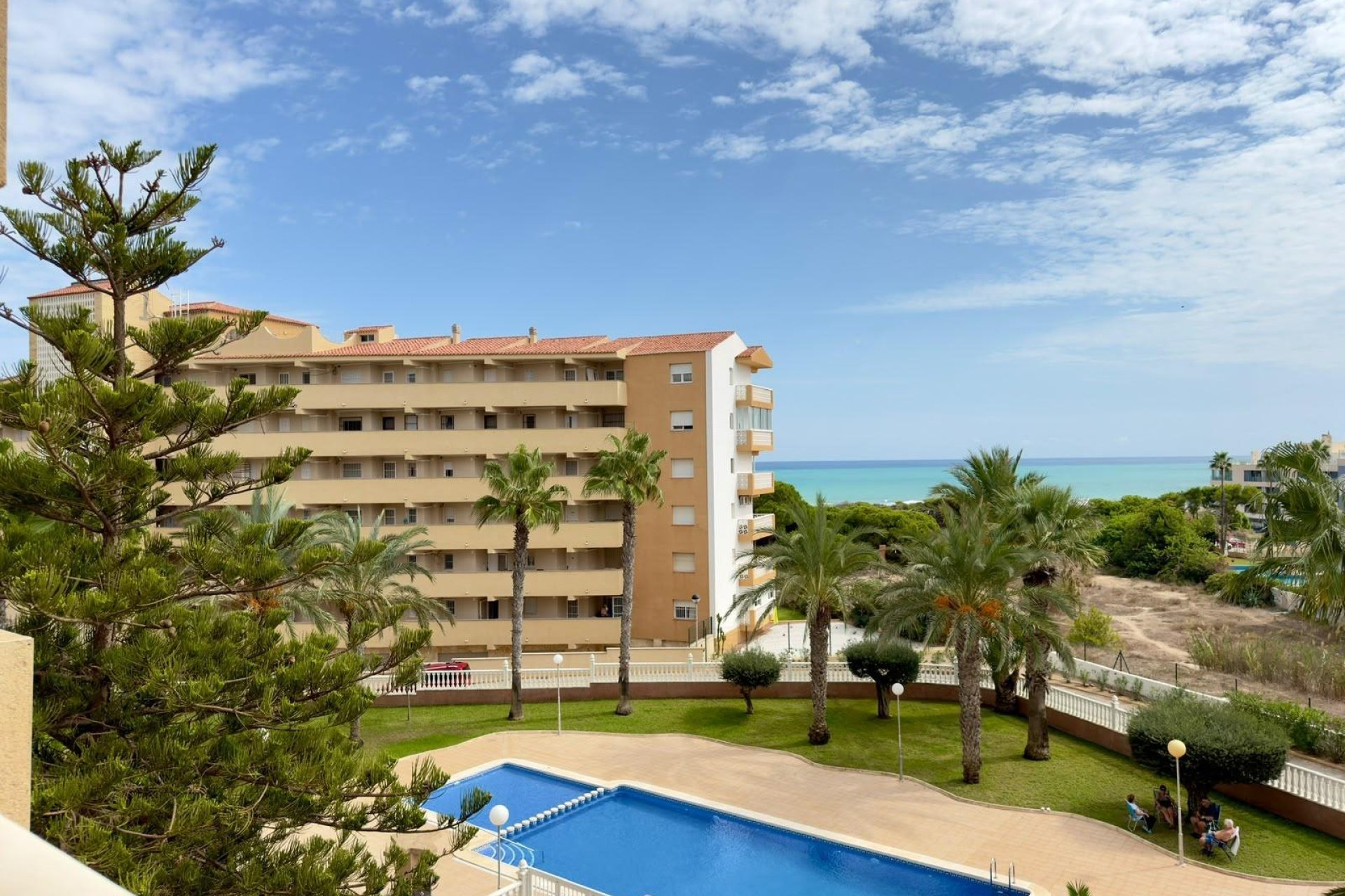 Használt Ingatlanok - Apartman -
Guardamar del Segura - Urbanizaciones