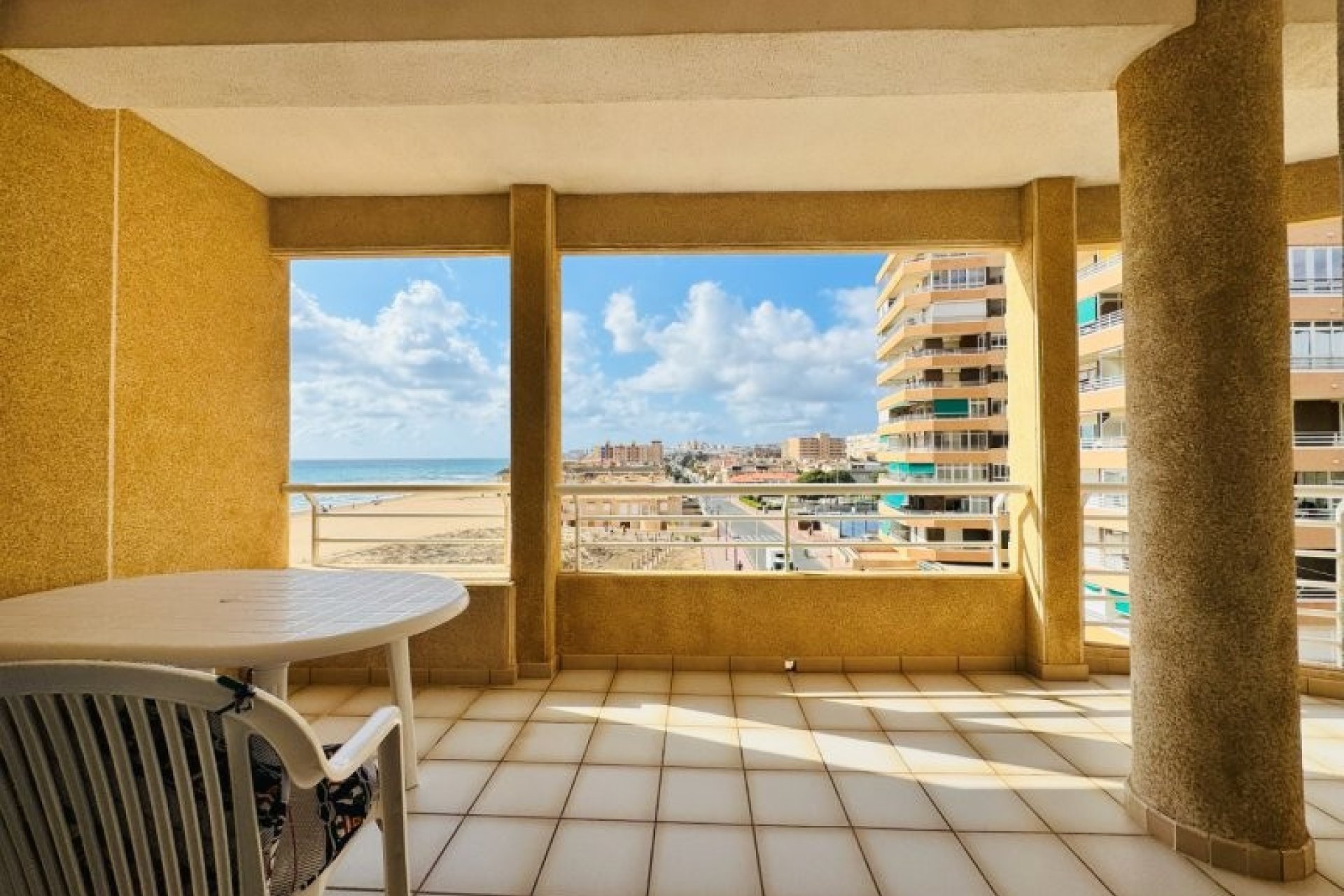 Használt Ingatlanok - Apartman -
La Mata - Costa Blanca