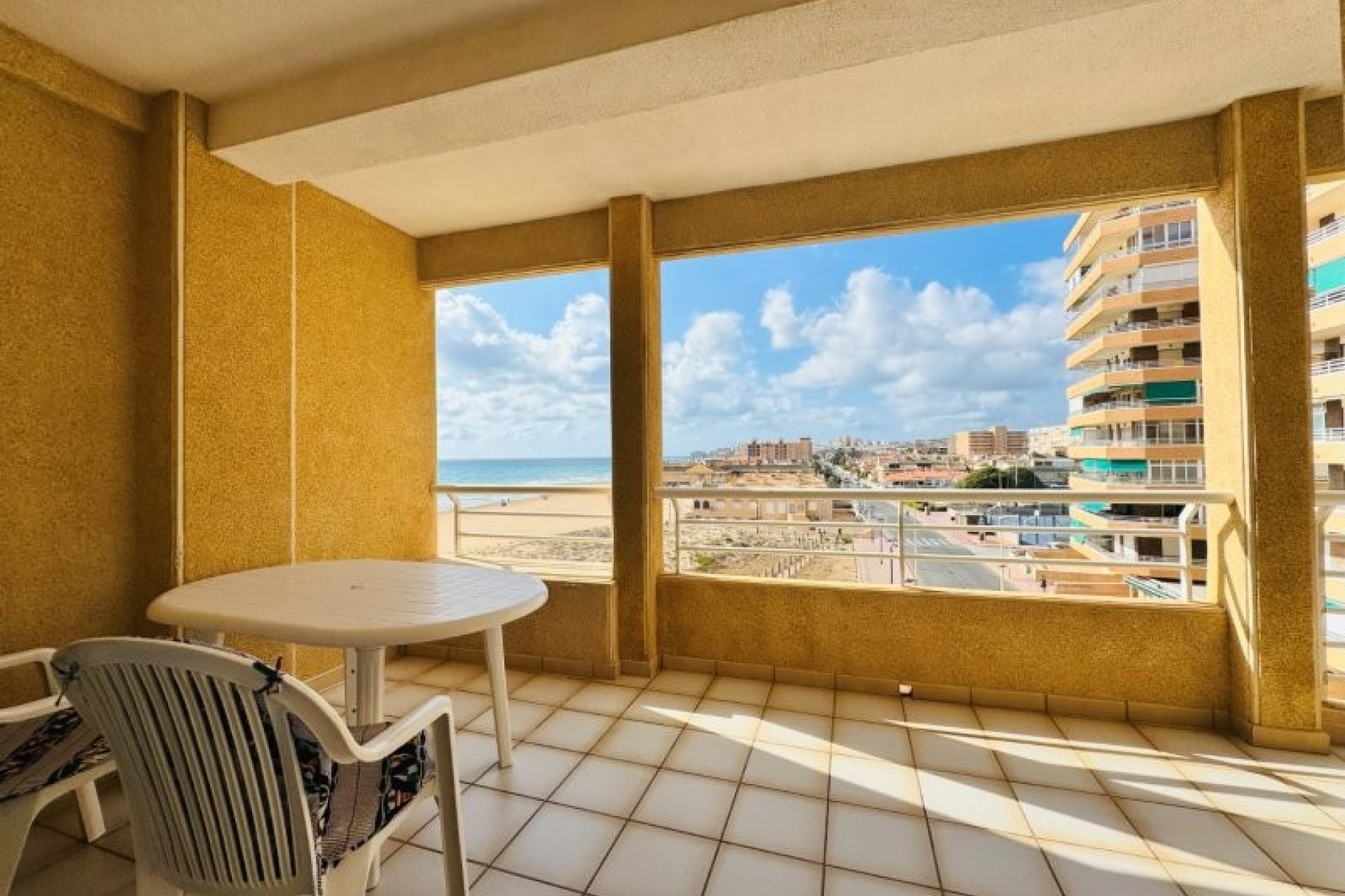 Használt Ingatlanok - Apartman -
La Mata - Costa Blanca