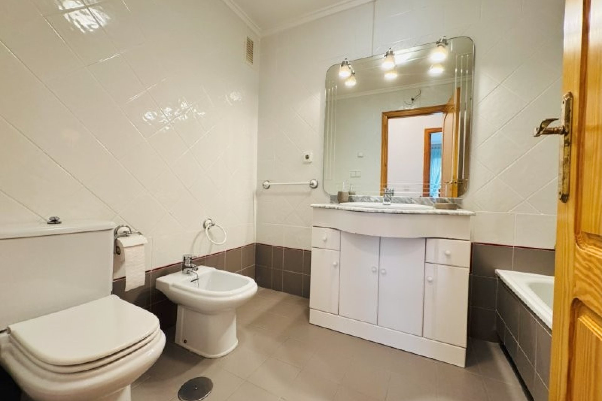 Használt Ingatlanok - Apartman -
La Mata - Costa Blanca