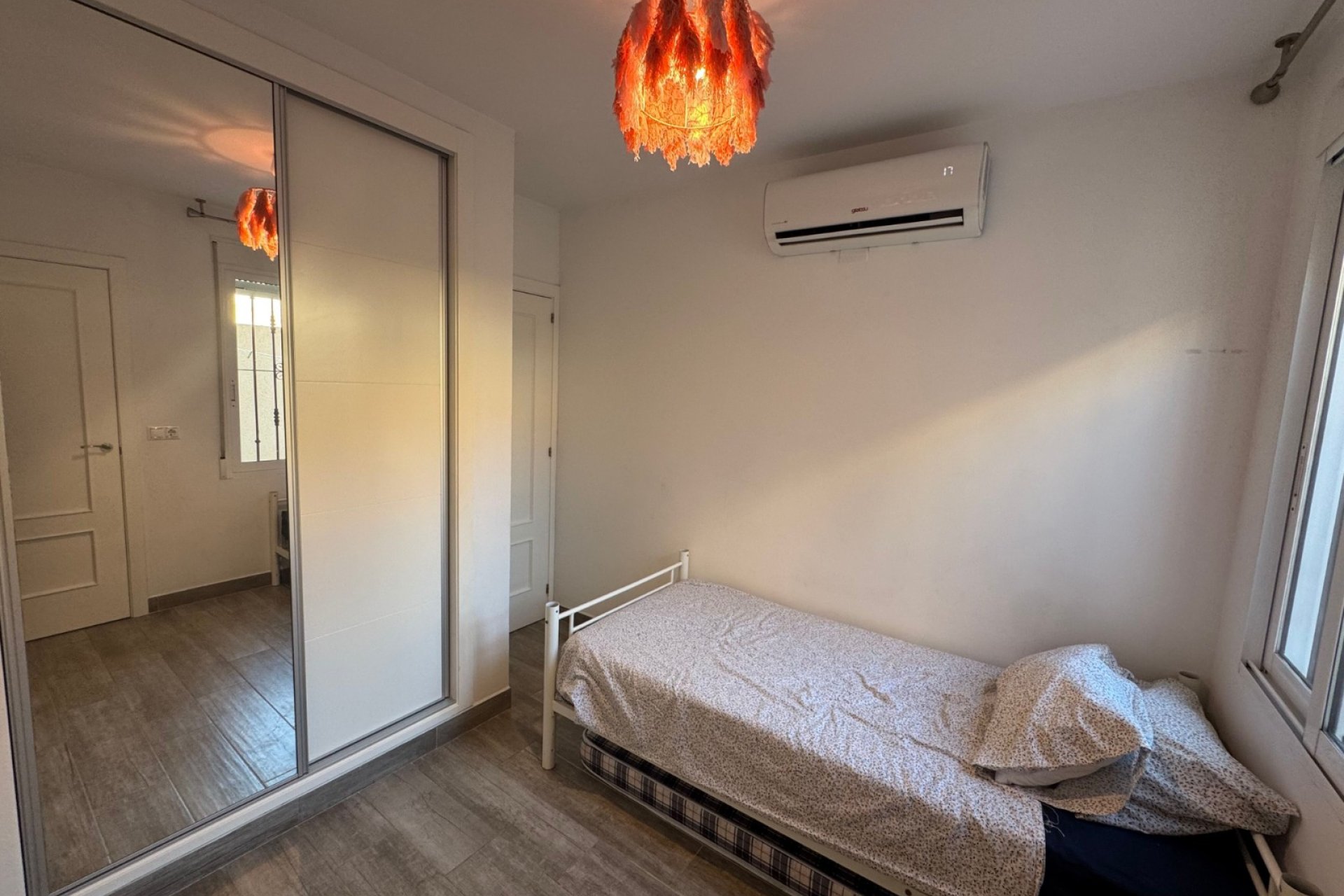 Használt Ingatlanok - Apartman -
La Zenia - Costa Blanca