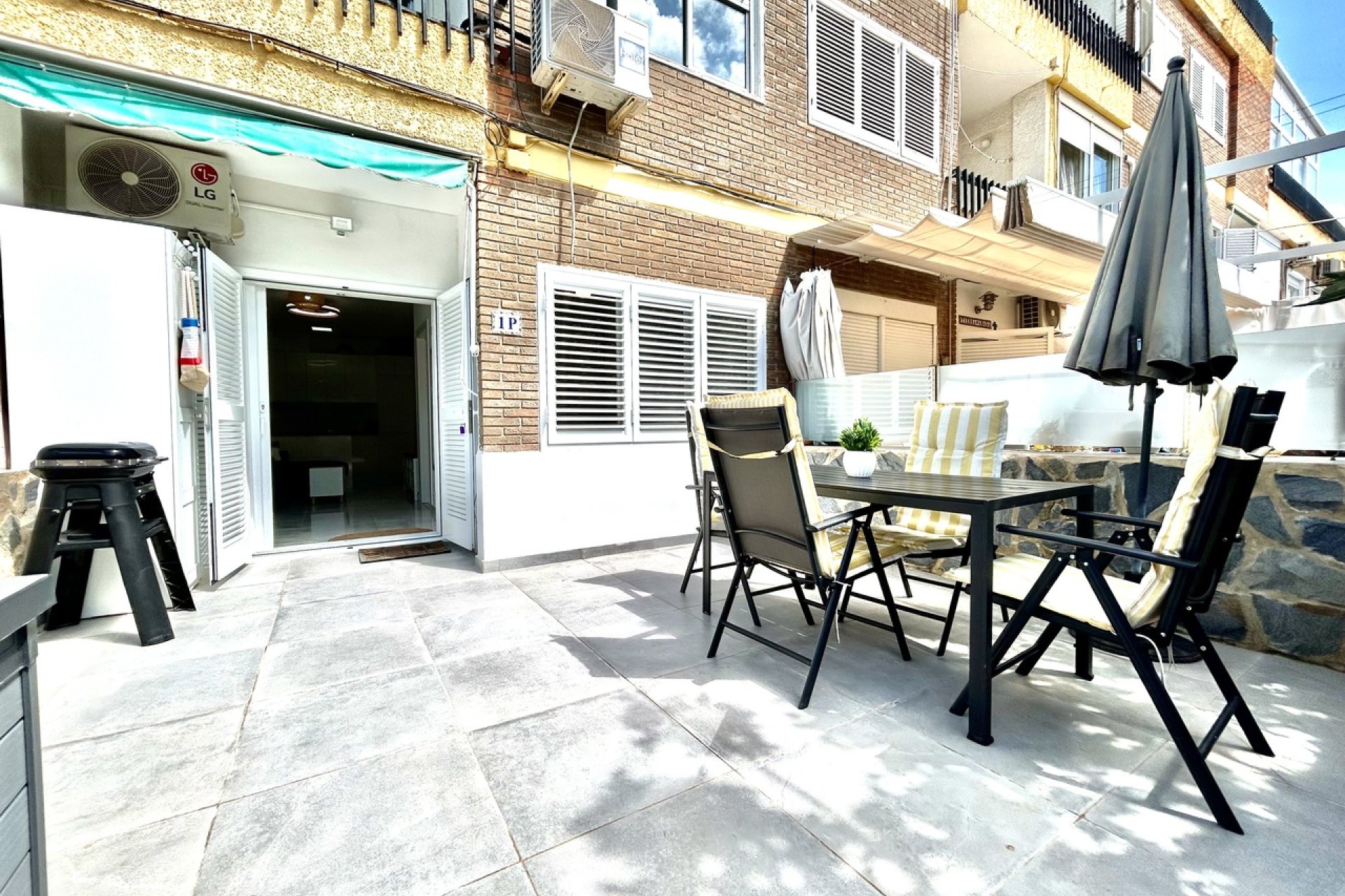 Használt Ingatlanok - Apartman -
La Zenia - Costa Blanca