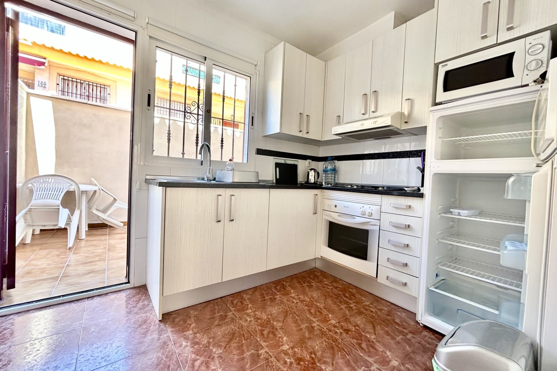Használt Ingatlanok - Apartman -
La Zenia - Costa Blanca