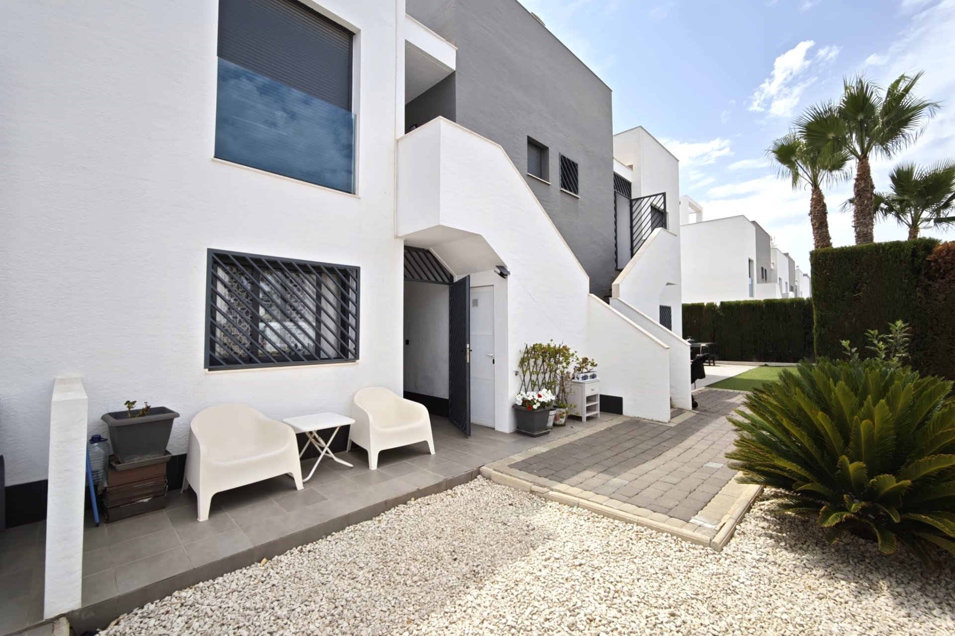 Használt Ingatlanok - Apartman -
La Zenia - Costa Blanca