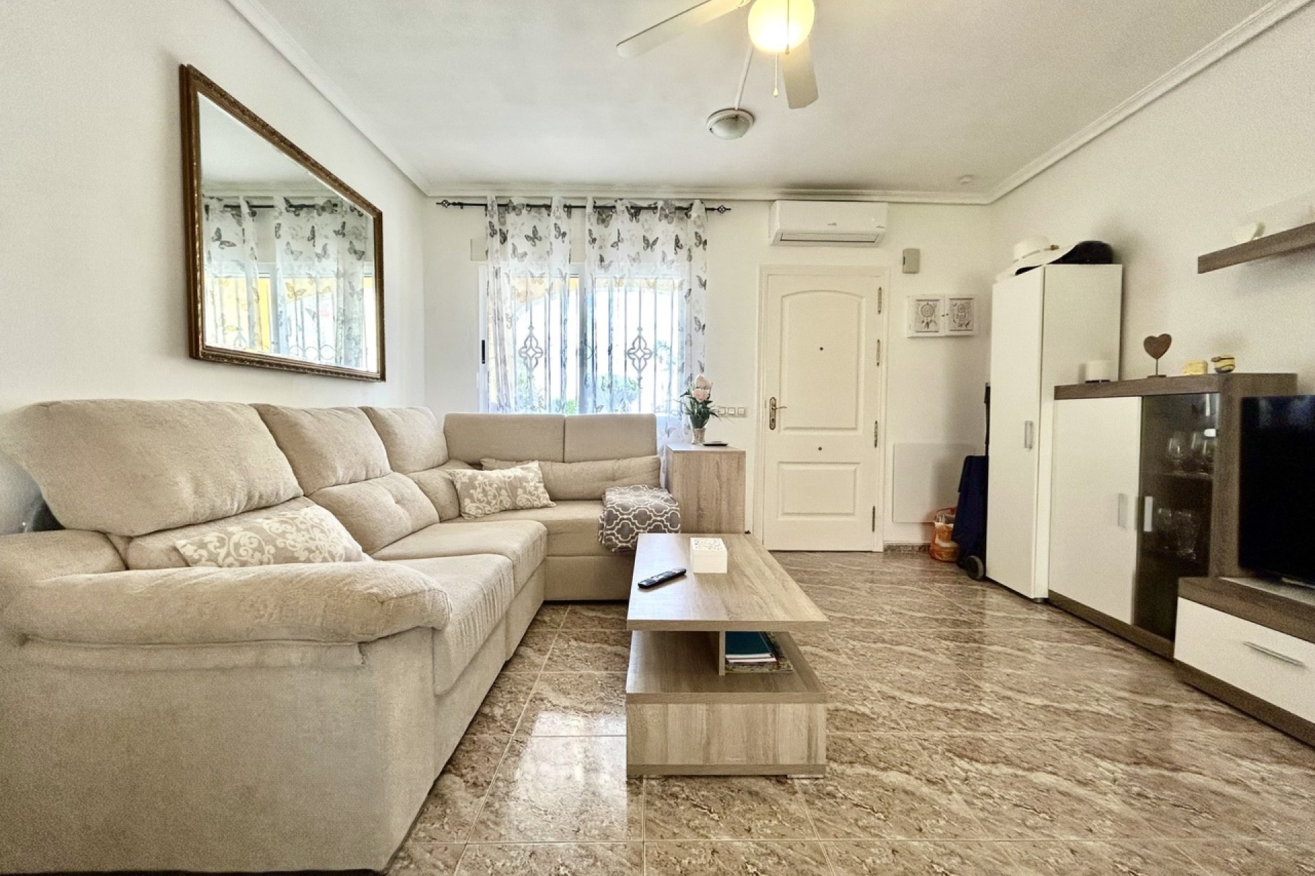 Használt Ingatlanok - Apartman -
La Zenia - Costa Blanca