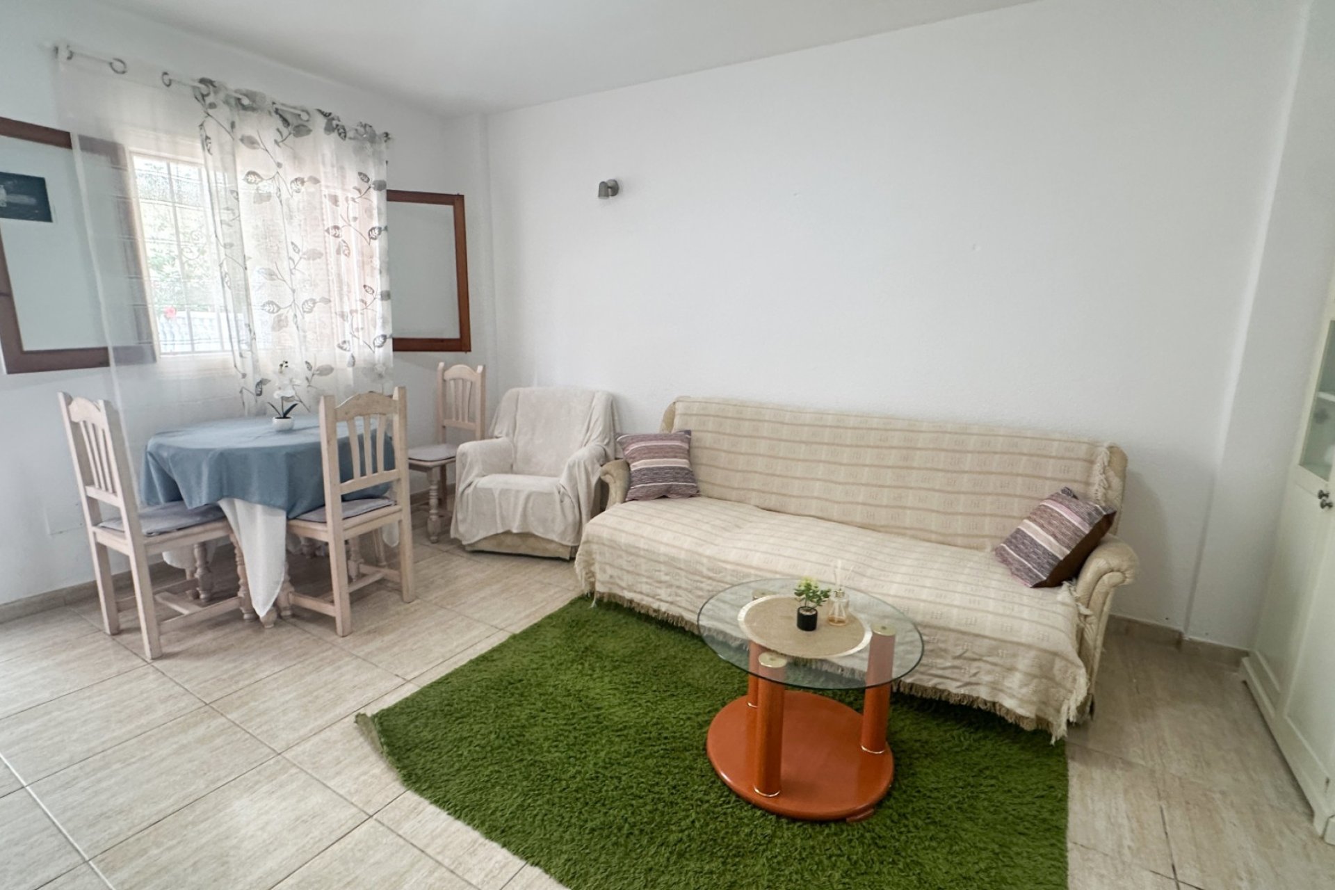 Használt Ingatlanok - Apartman -
La Zenia - Costa Blanca