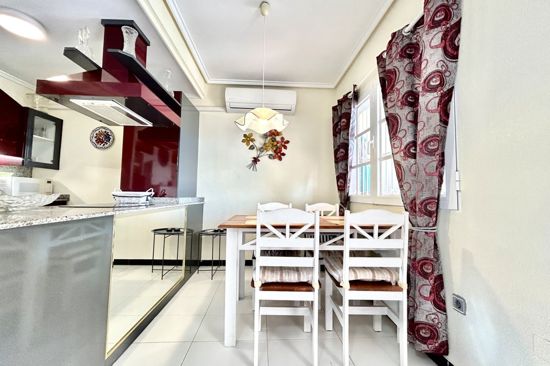 Használt Ingatlanok - Apartman -
Los Altos - Costa Blanca