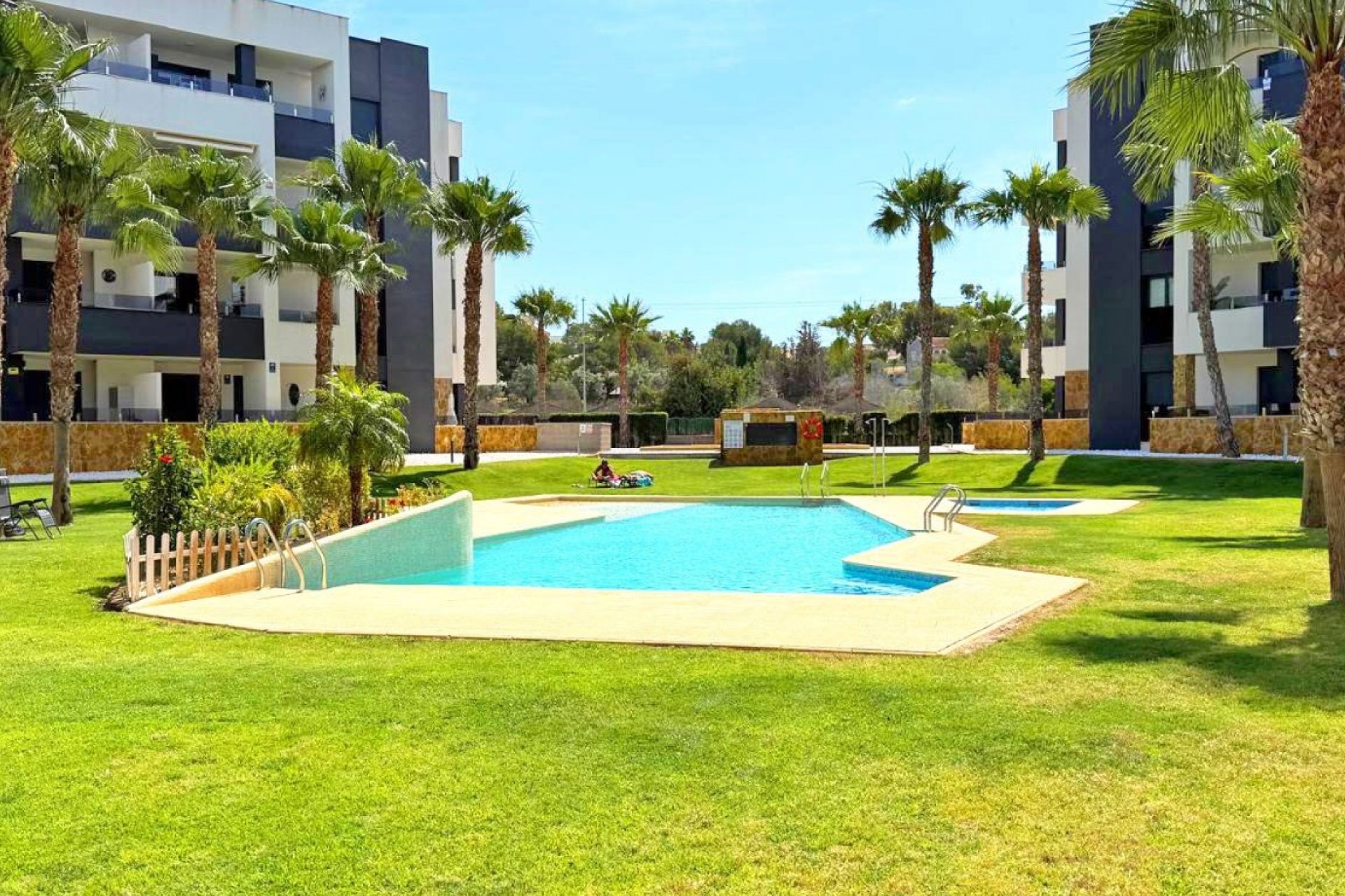 Használt Ingatlanok - Apartman -
Orihuela Costa - Costa Blanca