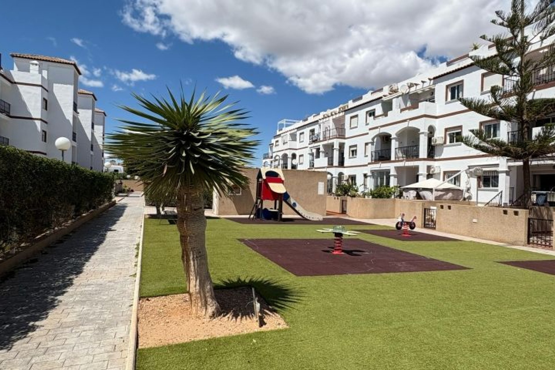 Használt Ingatlanok - Apartman -
Orihuela Costa - Costa Blanca