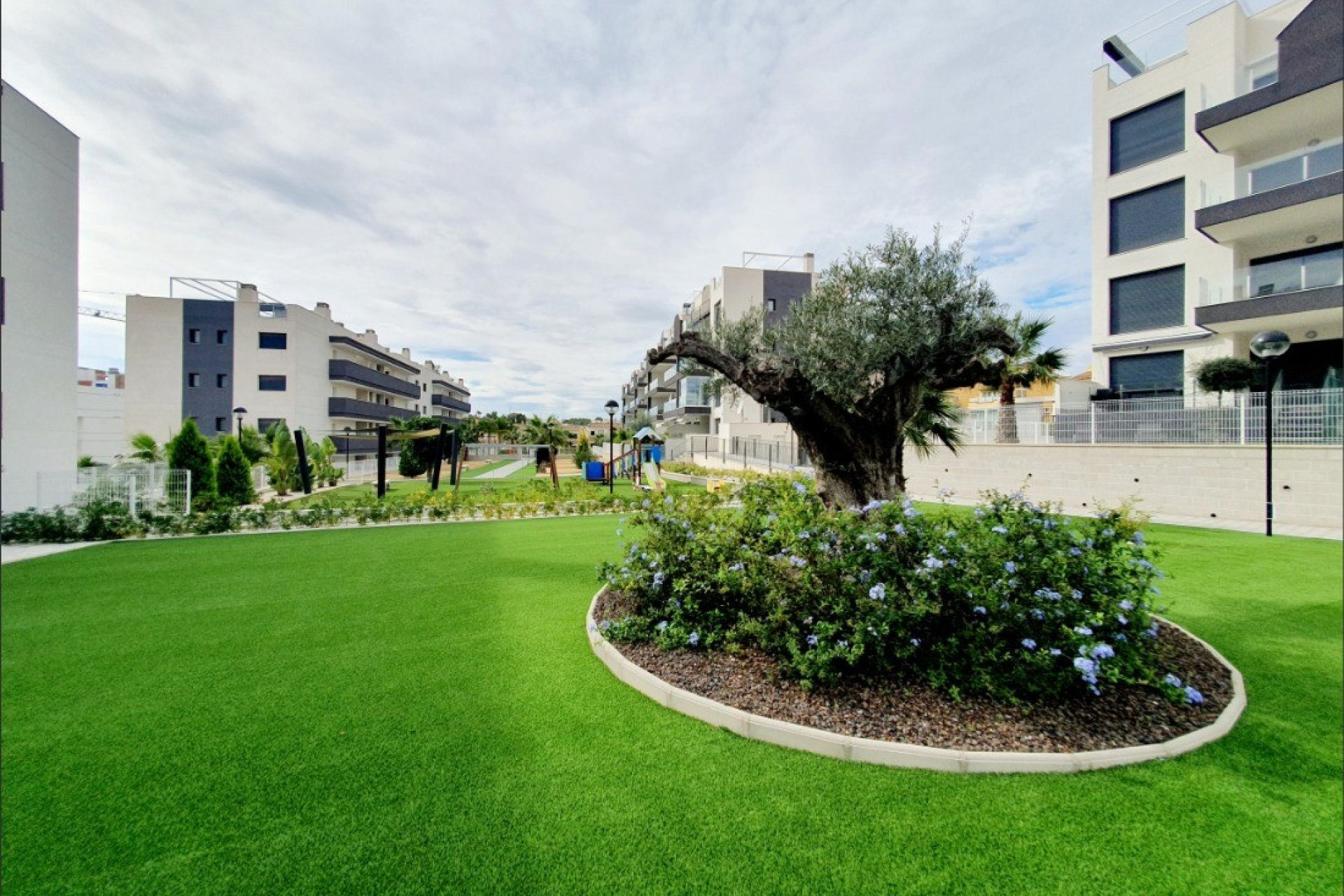 Használt Ingatlanok - Apartman -
Orihuela Costa - Costa Blanca