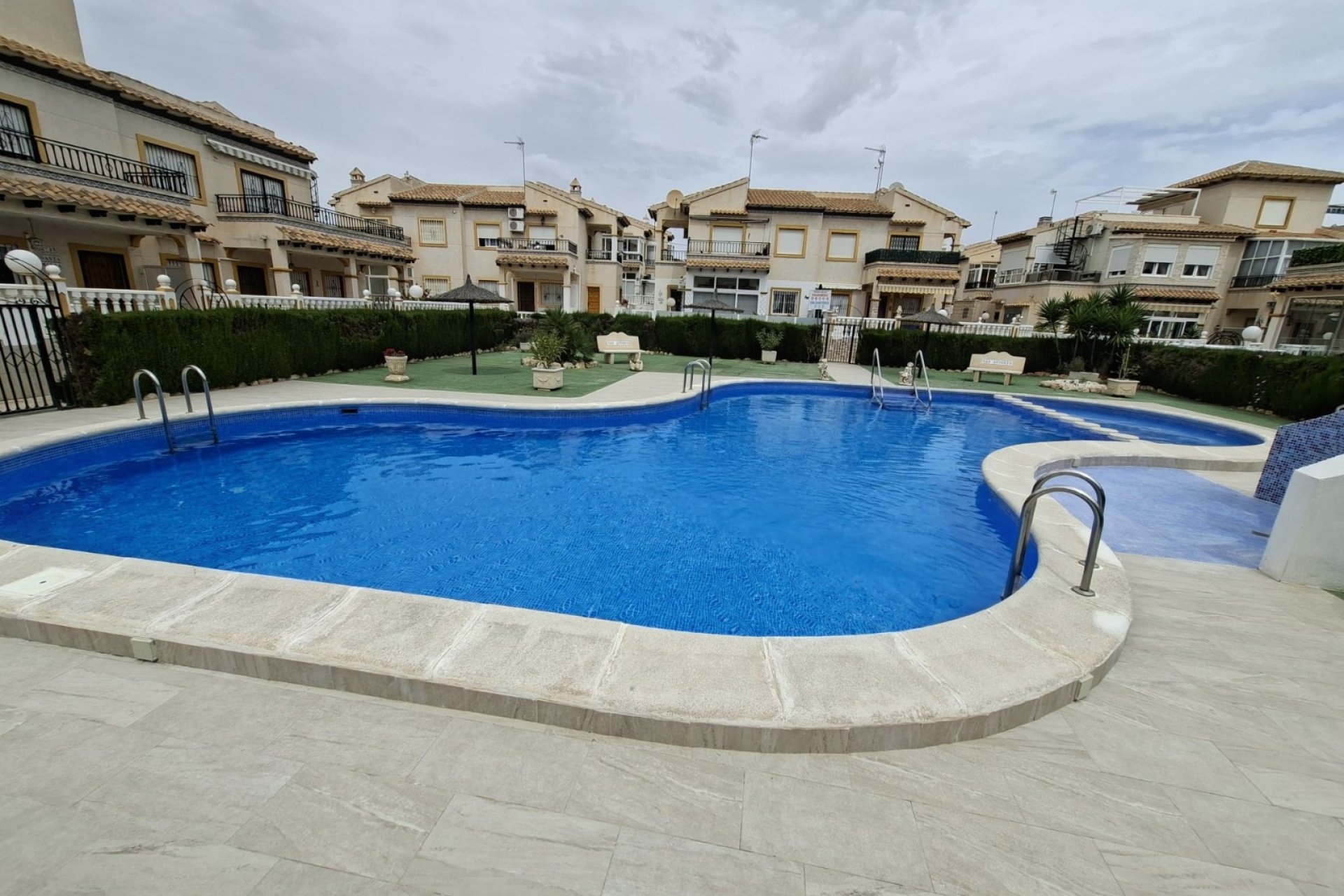 Használt Ingatlanok - Apartman -
Orihuela Costa - Costa Blanca