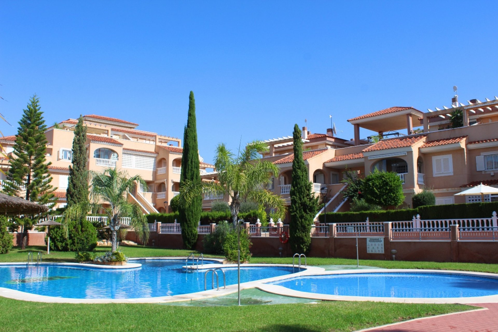 Használt Ingatlanok - Apartman -
Orihuela Costa - Costa Blanca