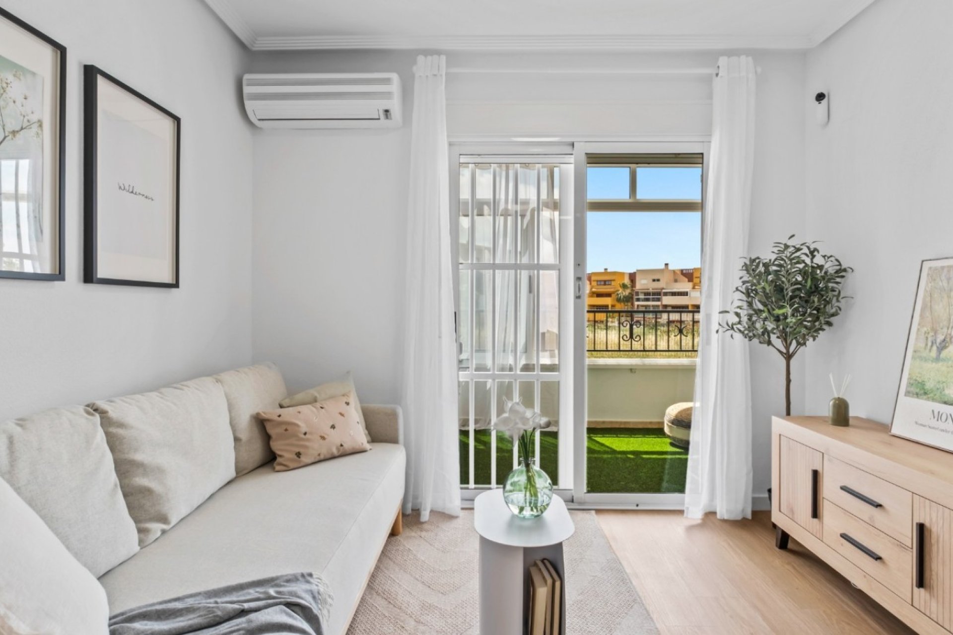 Használt Ingatlanok - Apartman -
Orihuela Costa - Costa Blanca