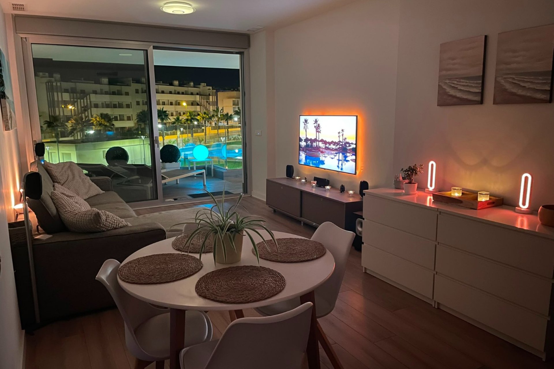 Használt Ingatlanok - Apartman -
Orihuela Costa - Costa Blanca