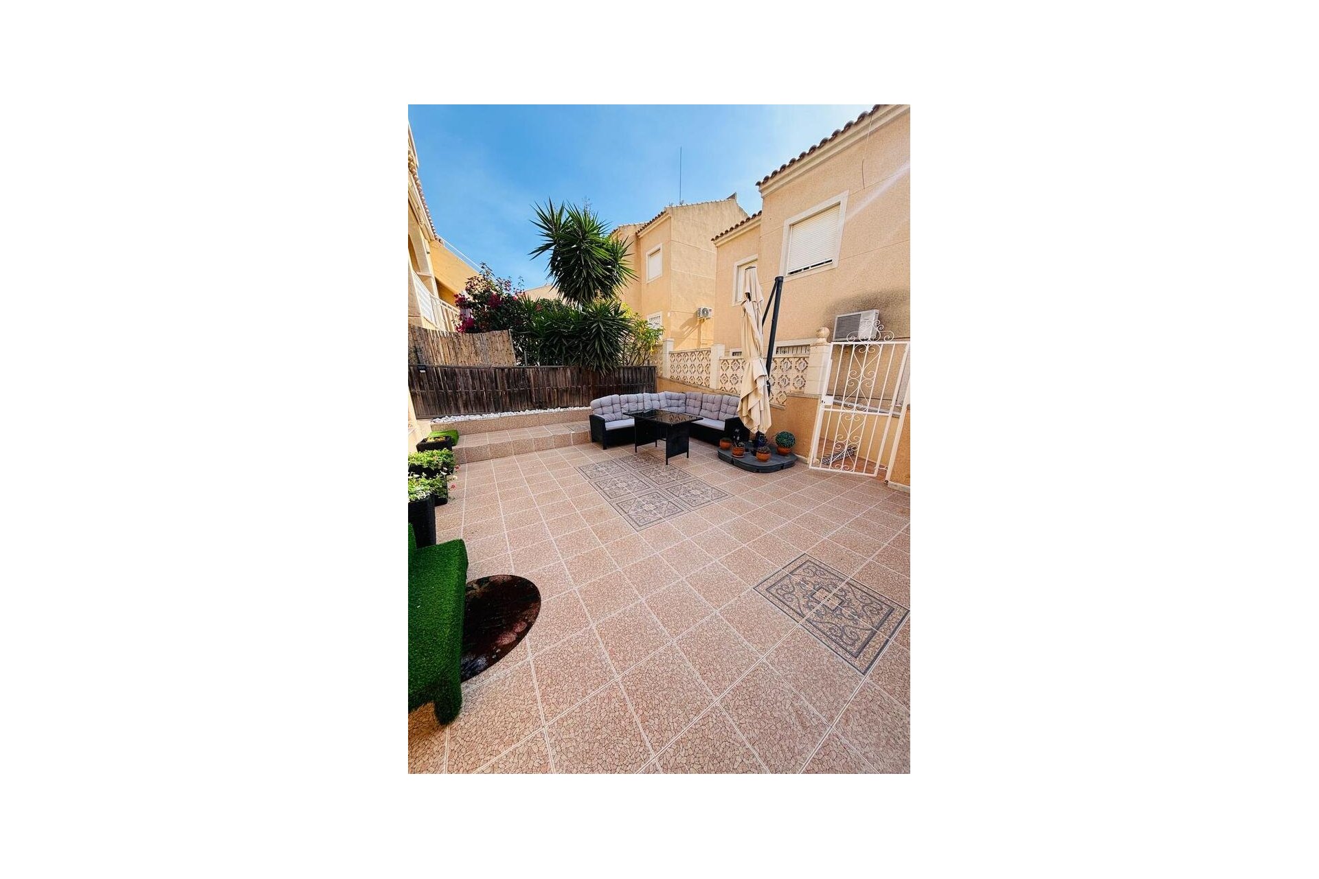 Használt Ingatlanok - Apartman -
Orihuela Costa - Costa Blanca