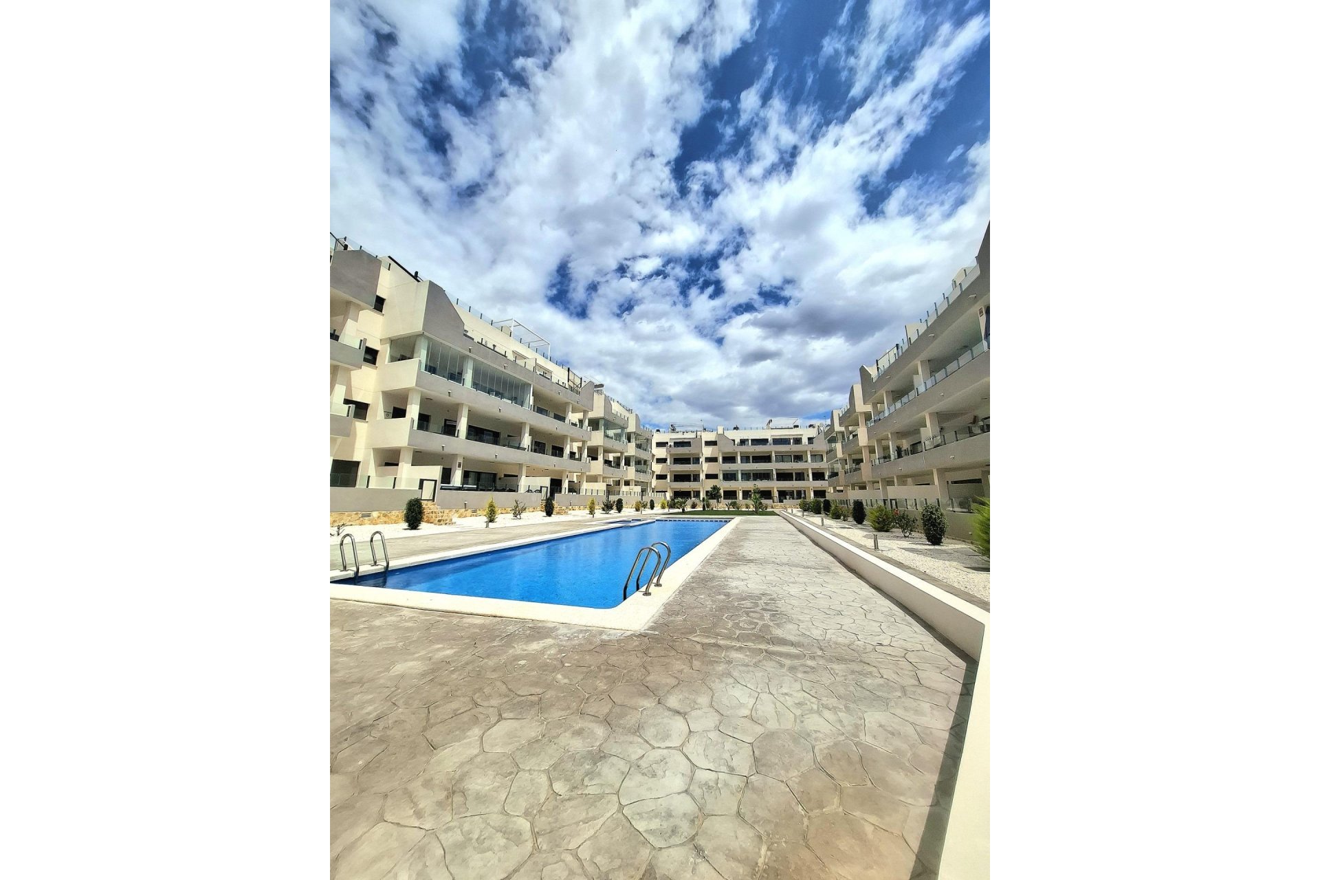 Használt Ingatlanok - Apartman -
Orihuela Costa - Villamartín