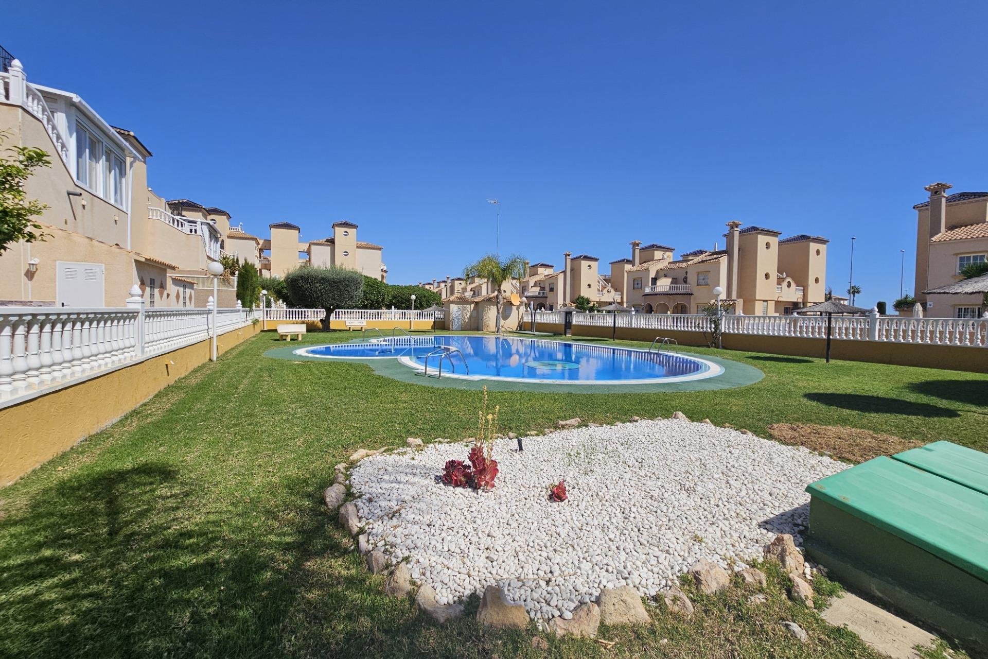 Használt Ingatlanok - Apartman -
Orihuela Costa