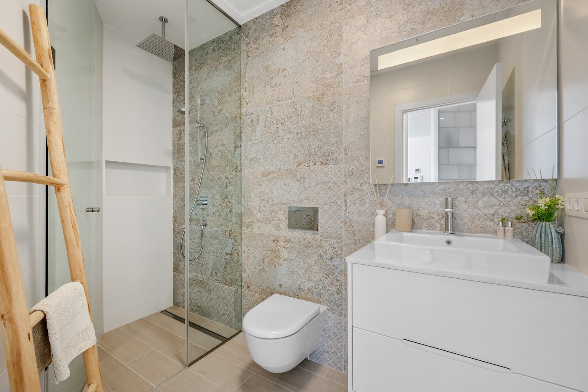 Használt Ingatlanok - Apartman -
Orihuela - Inland