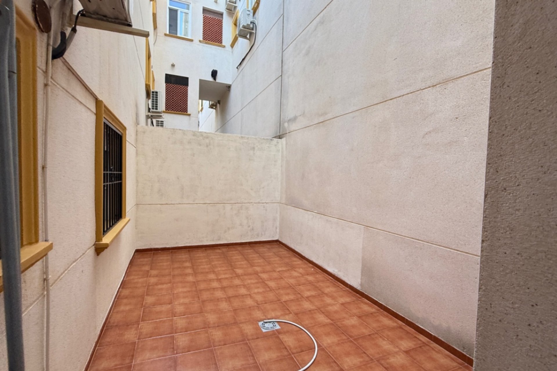 Használt Ingatlanok - Apartman -
Orihuela - Inland