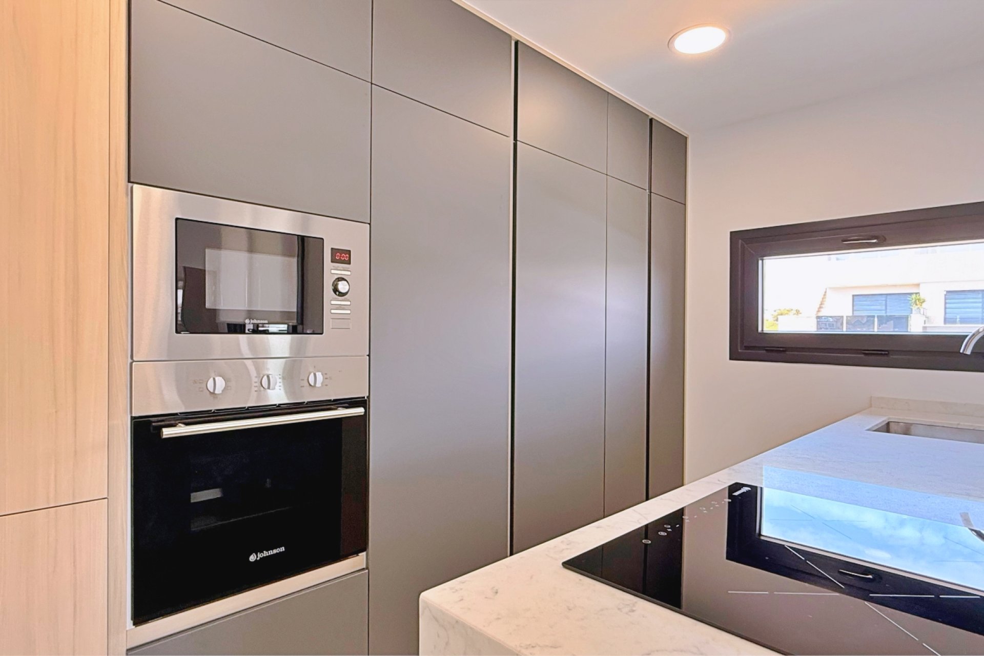 Használt Ingatlanok - Apartman -
Orihuela - Inland