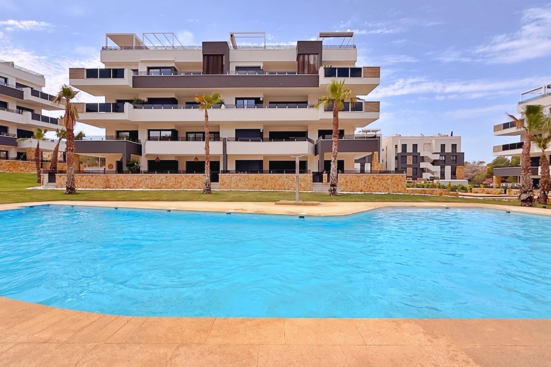 Használt Ingatlanok - Apartman -
Orihuela - Inland