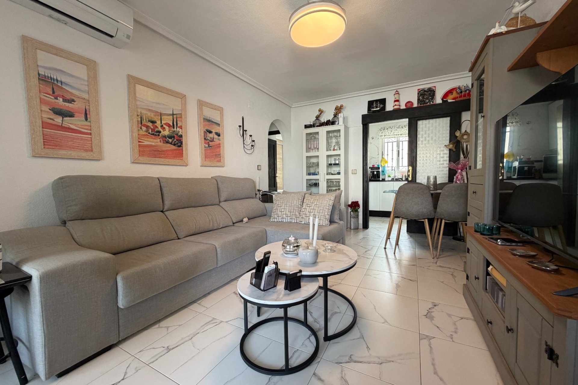 Használt Ingatlanok - Apartman -
Orihuela - Inland