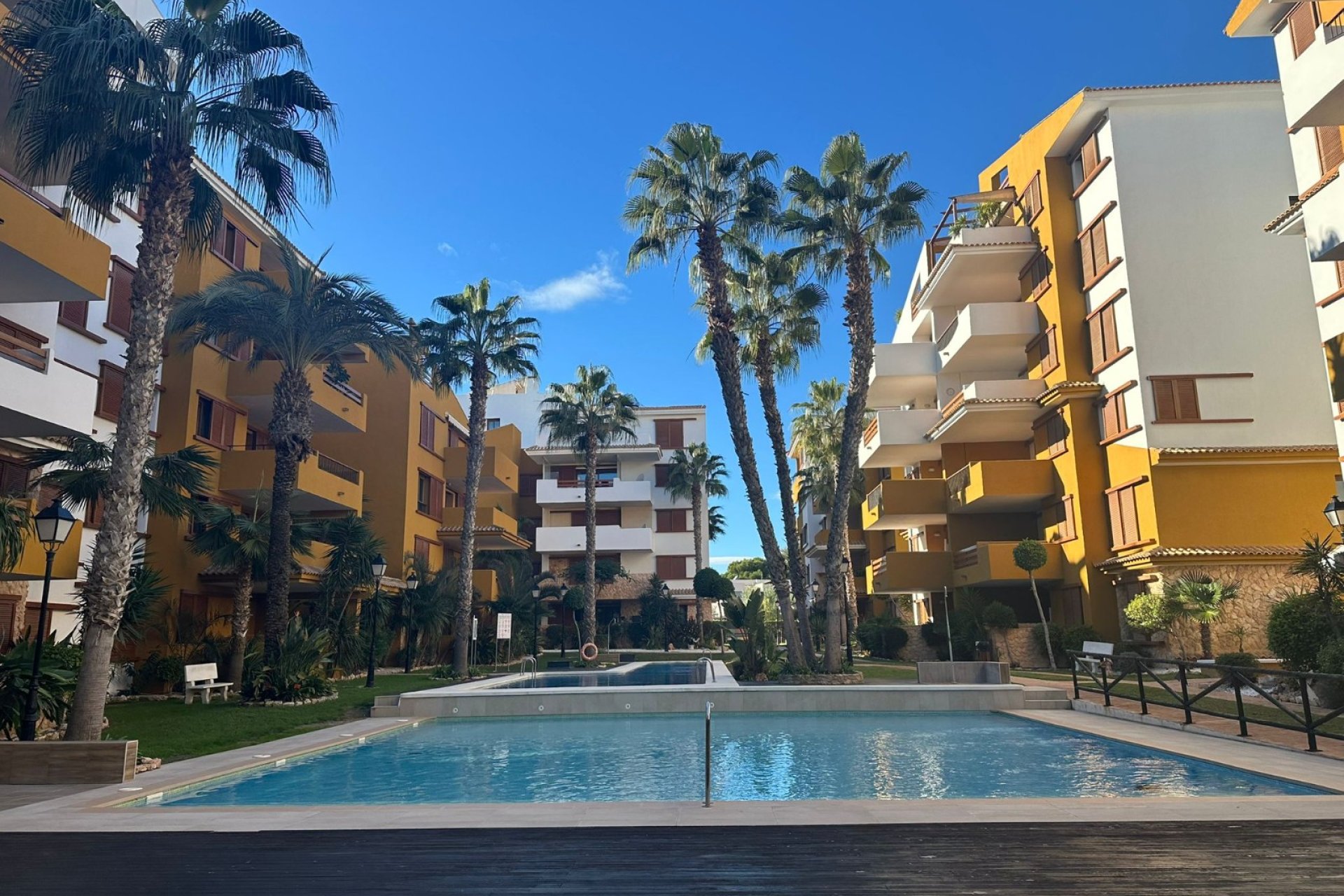 Használt Ingatlanok - Apartman -
Punta Prima - Costa Blanca