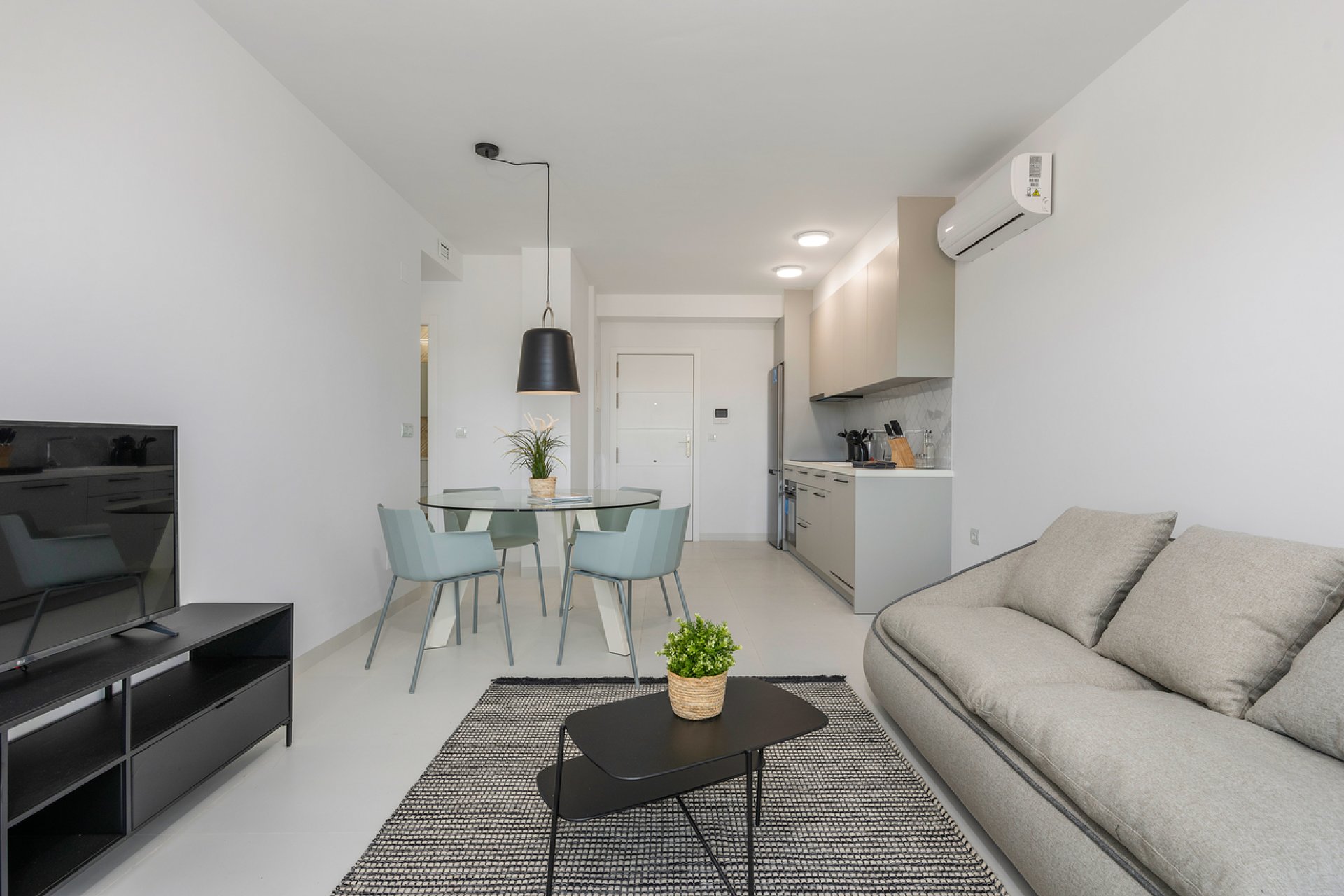 Használt Ingatlanok - Apartman -
San Miguel de Salinas - Inland