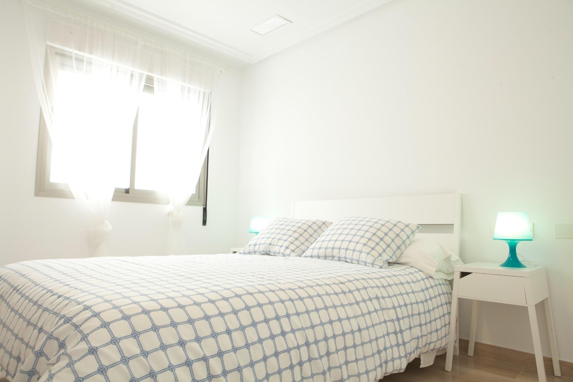 Használt Ingatlanok - Apartman -
Santa Pola - Centrum