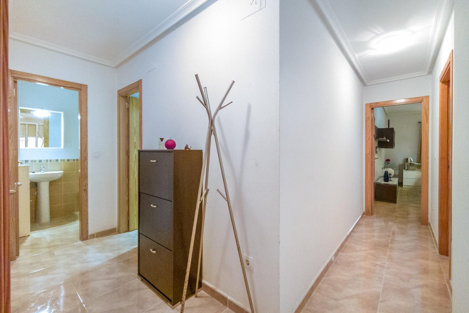 Használt Ingatlanok - Apartman -
Torrevieja - Acequion