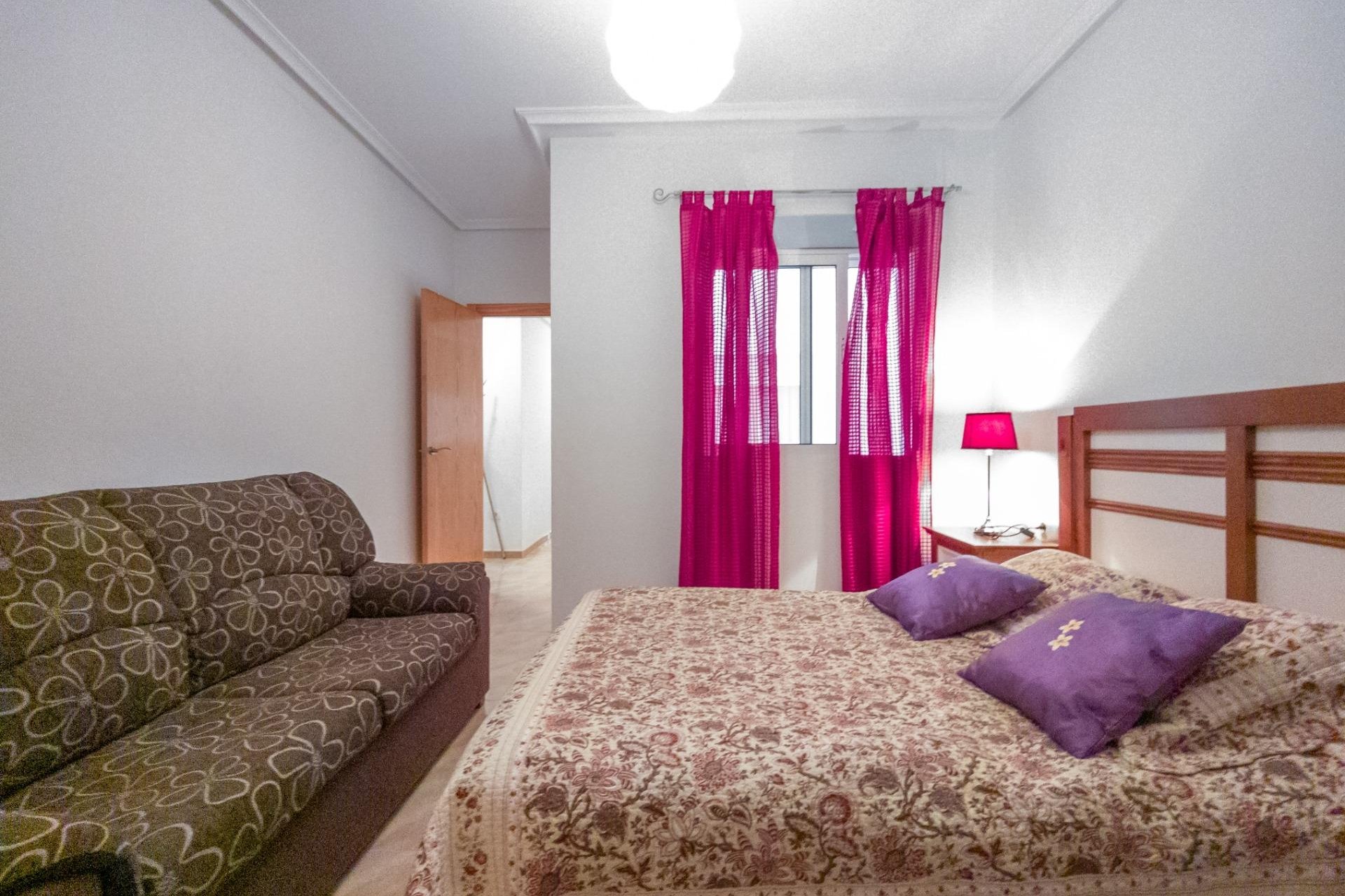 Használt Ingatlanok - Apartman -
Torrevieja - Acequion
