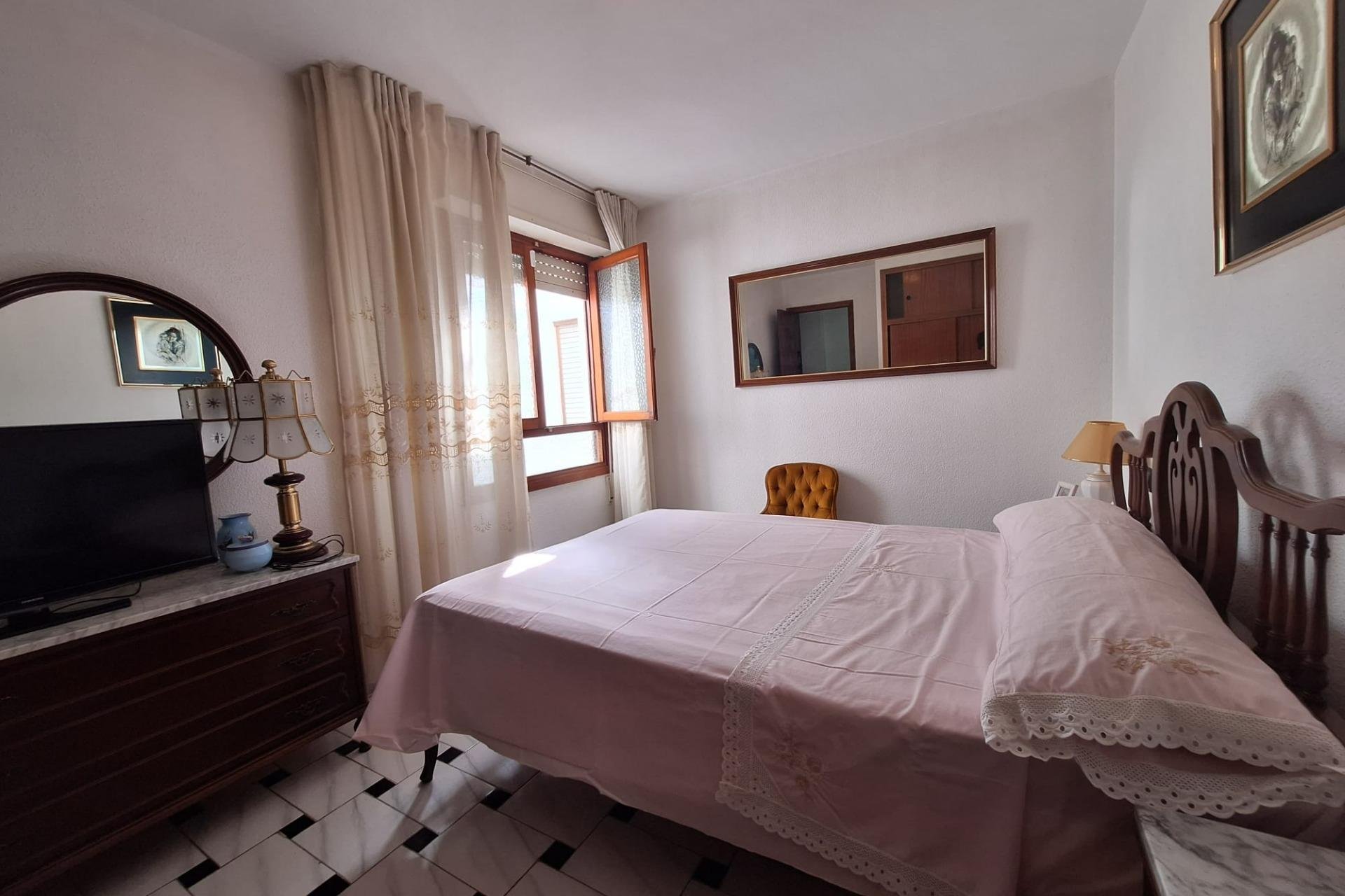 Használt Ingatlanok - Apartman -
Torrevieja - Acequion