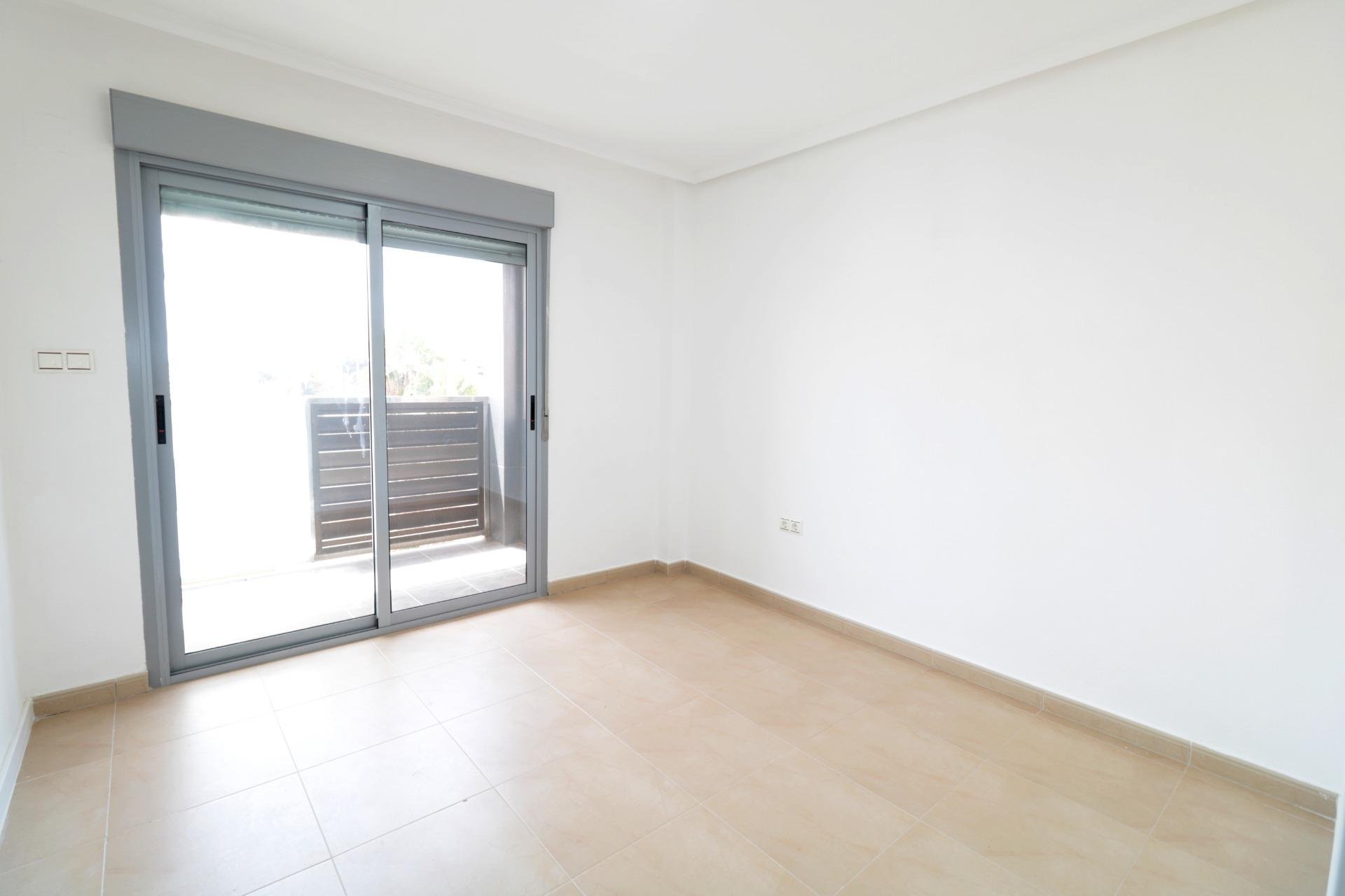 Használt Ingatlanok - Apartman -
Torrevieja - Acequion