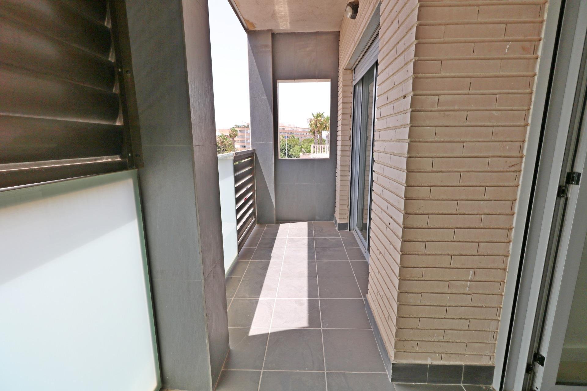 Használt Ingatlanok - Apartman -
Torrevieja - Acequion