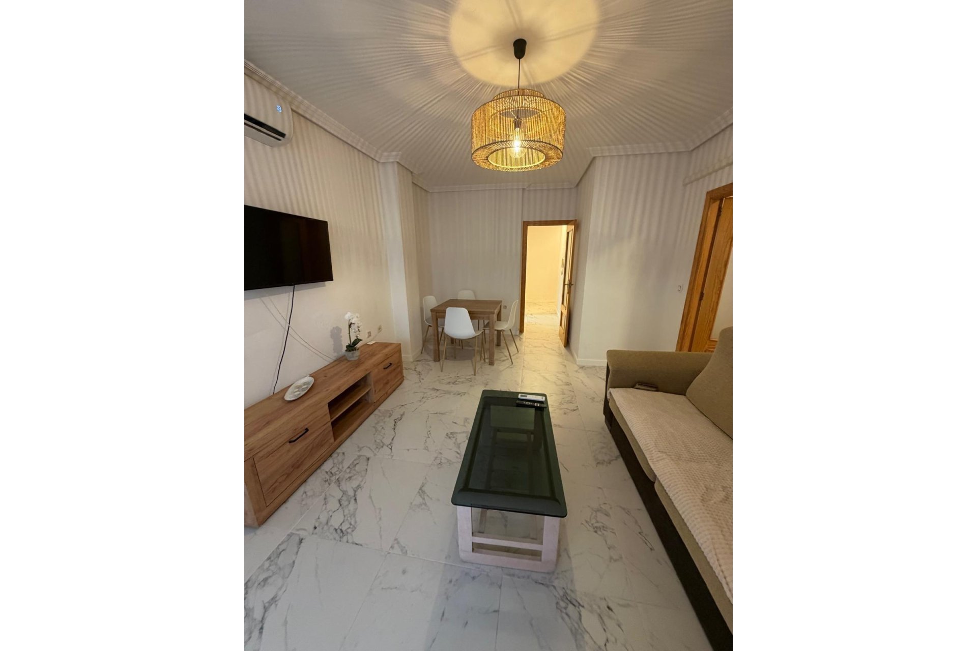 Használt Ingatlanok - Apartman -
Torrevieja - Acequion
