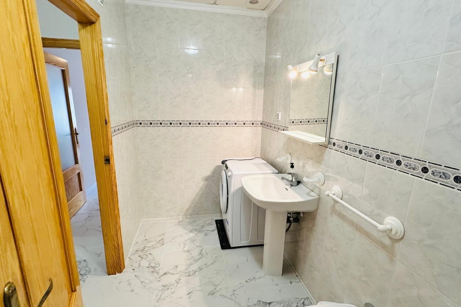 Használt Ingatlanok - Apartman -
Torrevieja - Acequion