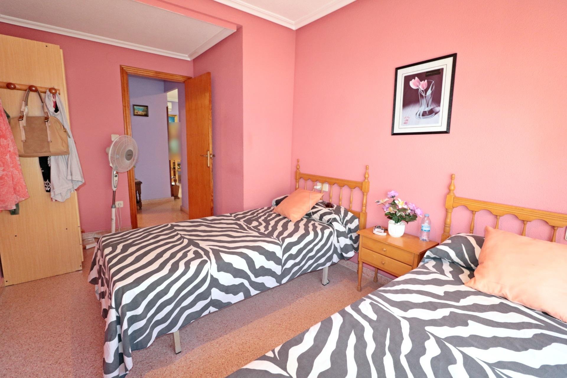 Használt Ingatlanok - Apartman -
Torrevieja - Acequion