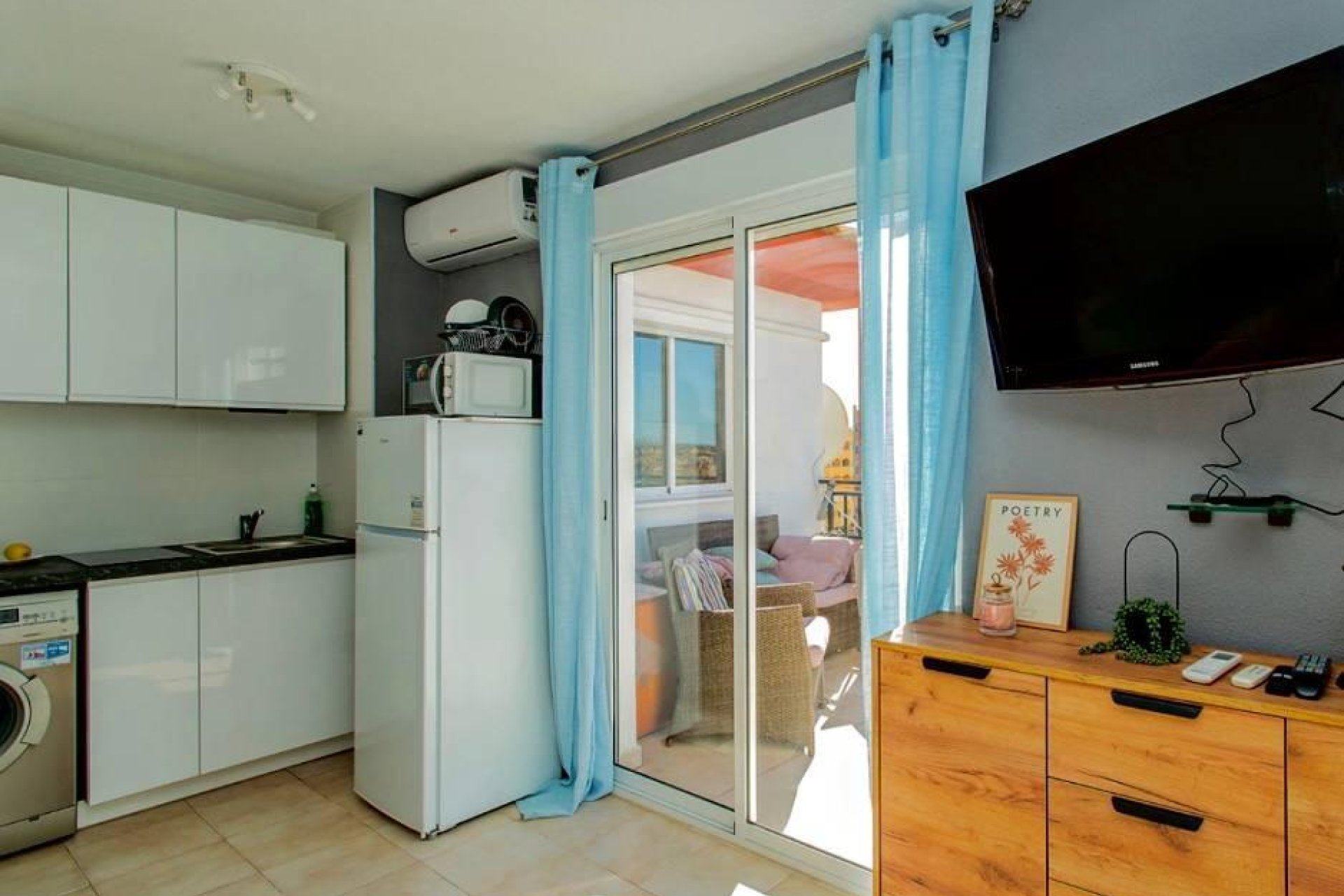 Használt Ingatlanok - Apartman -
Torrevieja - Aguas Nuevas 2