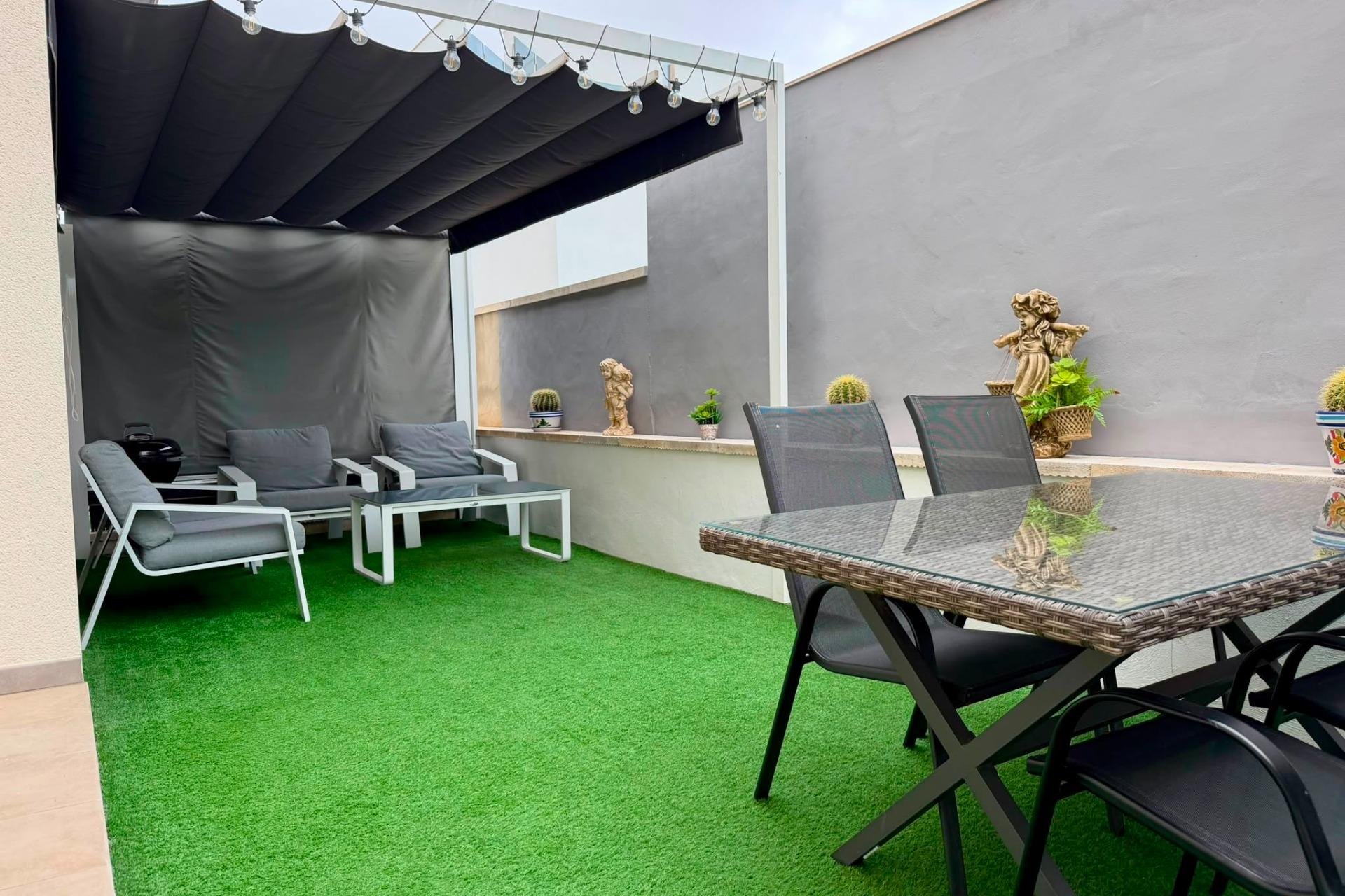Használt Ingatlanok - Apartman -
Torrevieja - Aguas Nuevas