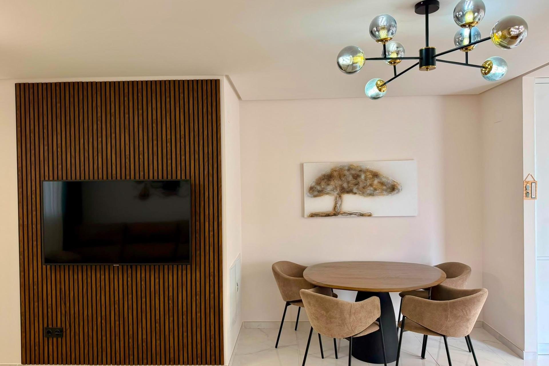 Használt Ingatlanok - Apartman -
Torrevieja - Aguas Nuevas