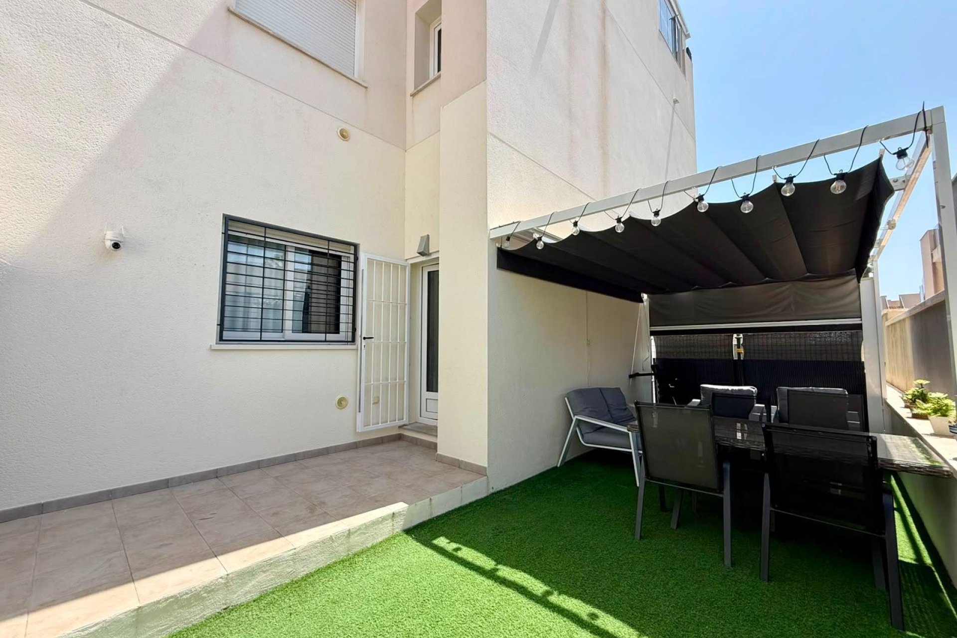 Használt Ingatlanok - Apartman -
Torrevieja - Aguas Nuevas