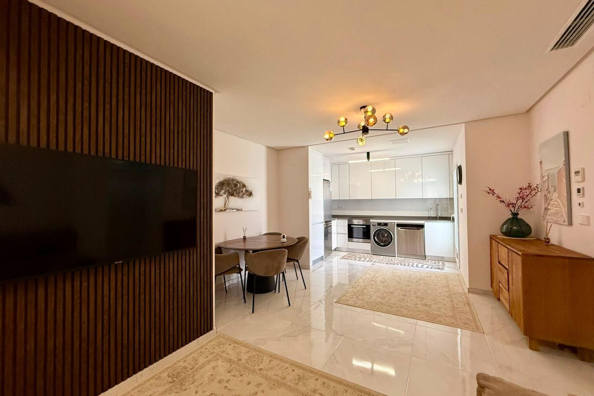 Használt Ingatlanok - Apartman -
Torrevieja - Aguas Nuevas