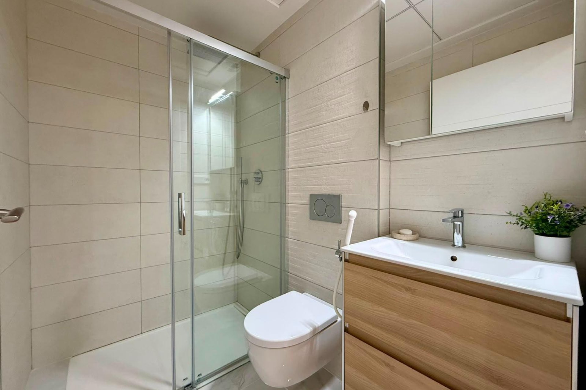 Használt Ingatlanok - Apartman -
Torrevieja - Aguas Nuevas