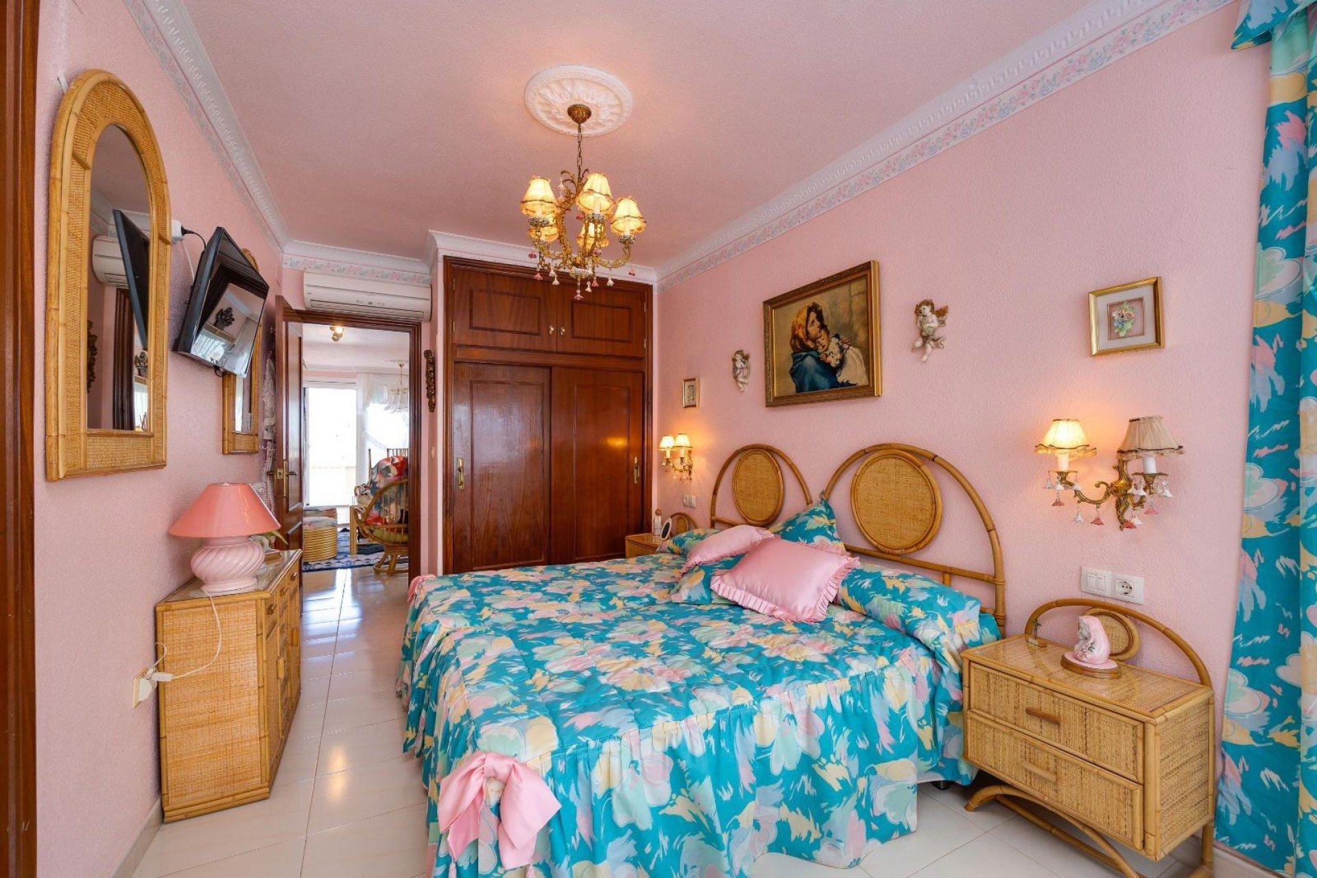 Használt Ingatlanok - Apartman -
Torrevieja - Cabo Cervera