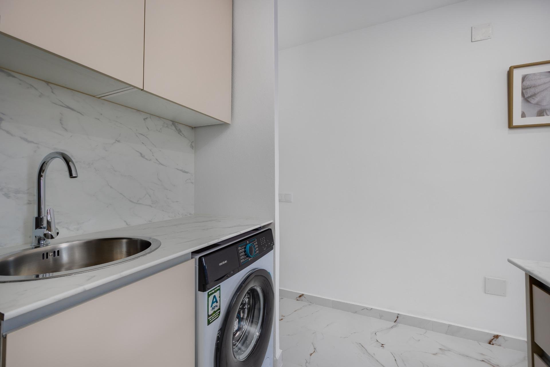 Használt Ingatlanok - Apartman -
Torrevieja - Cabo Cervera