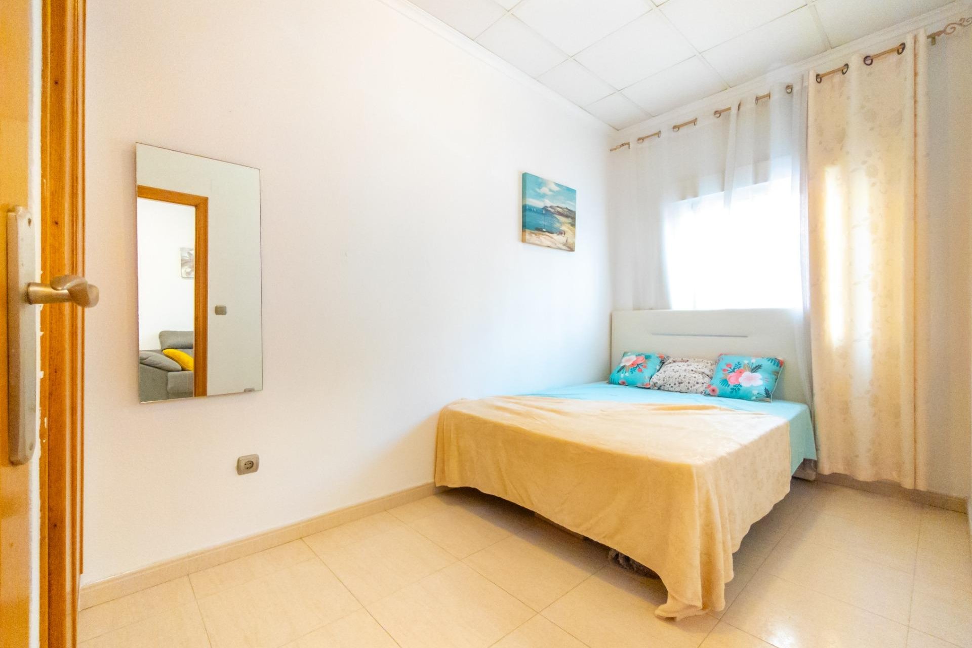 Használt Ingatlanok - Apartman -
Torrevieja - Centro