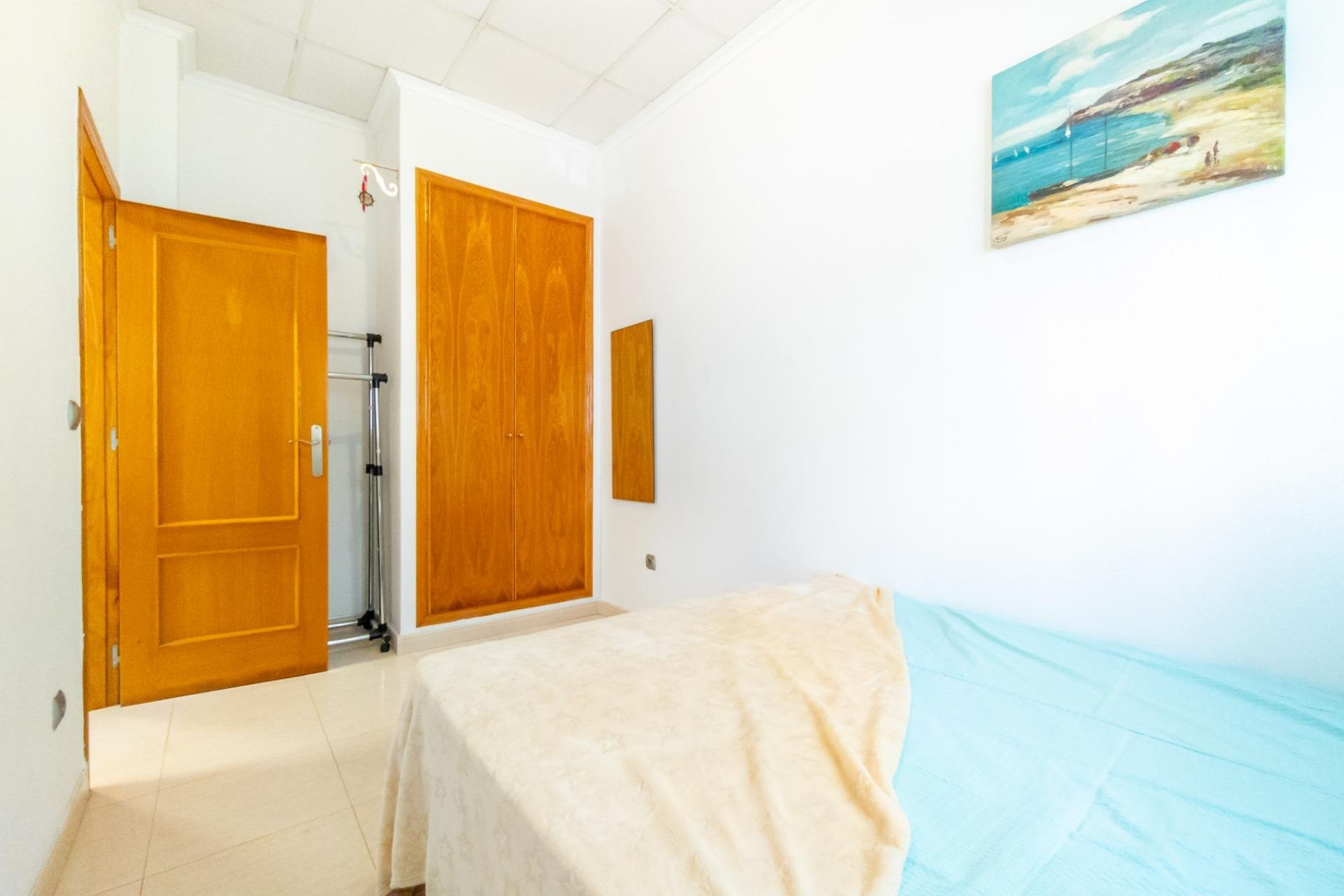 Használt Ingatlanok - Apartman -
Torrevieja - Centro