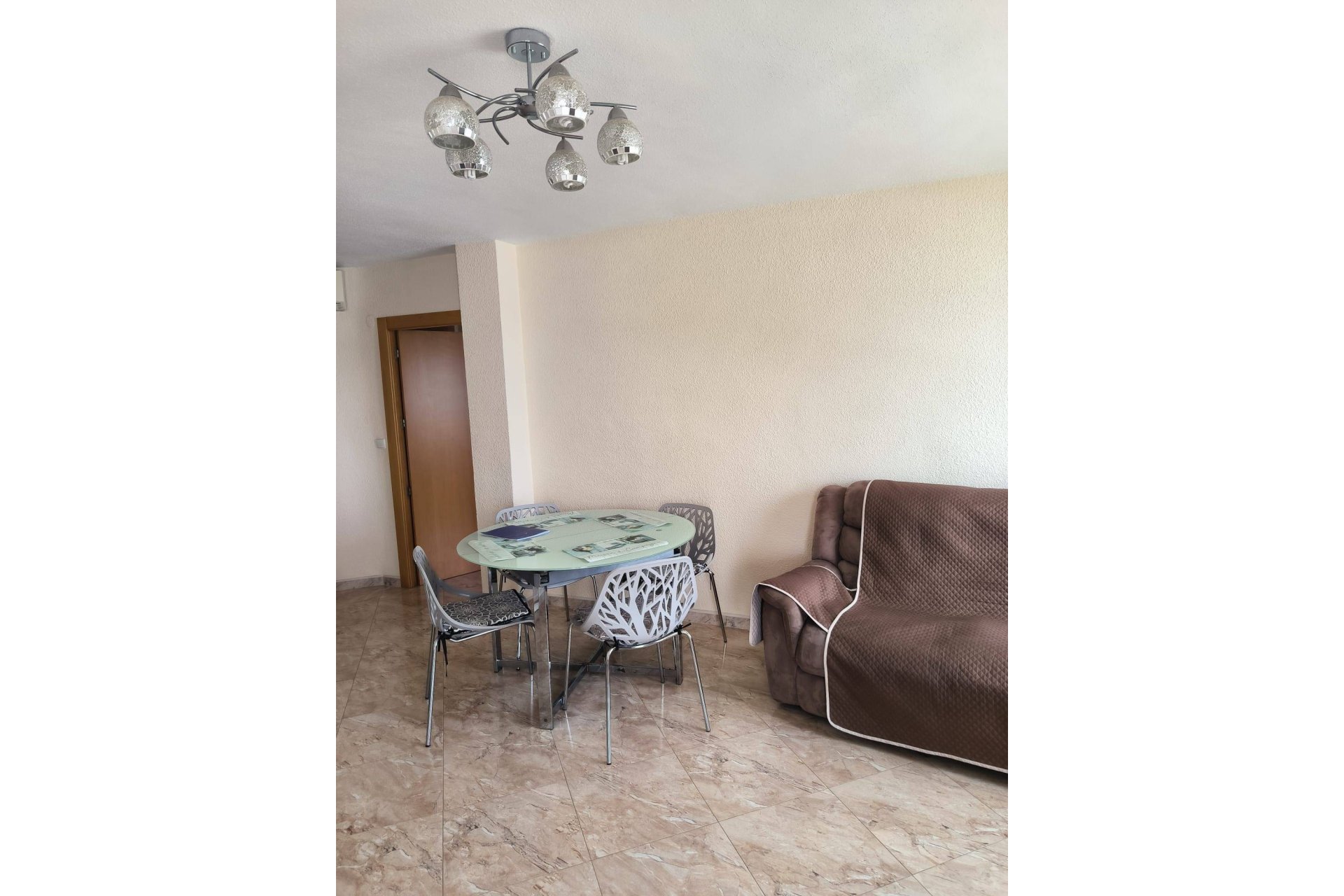 Használt Ingatlanok - Apartman -
Torrevieja - Centro