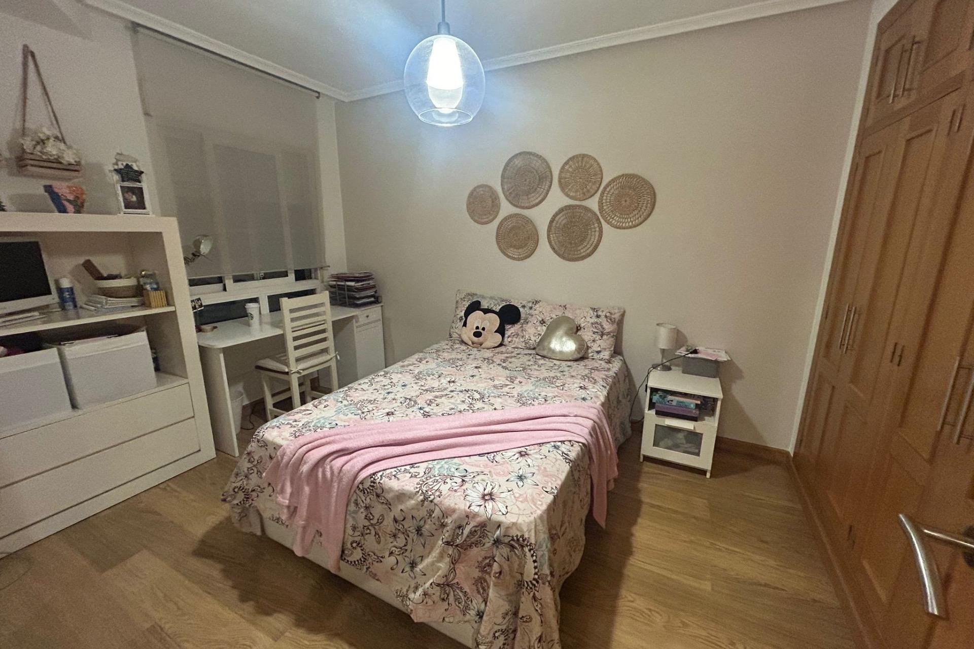 Használt Ingatlanok - Apartman -
Torrevieja - Centro