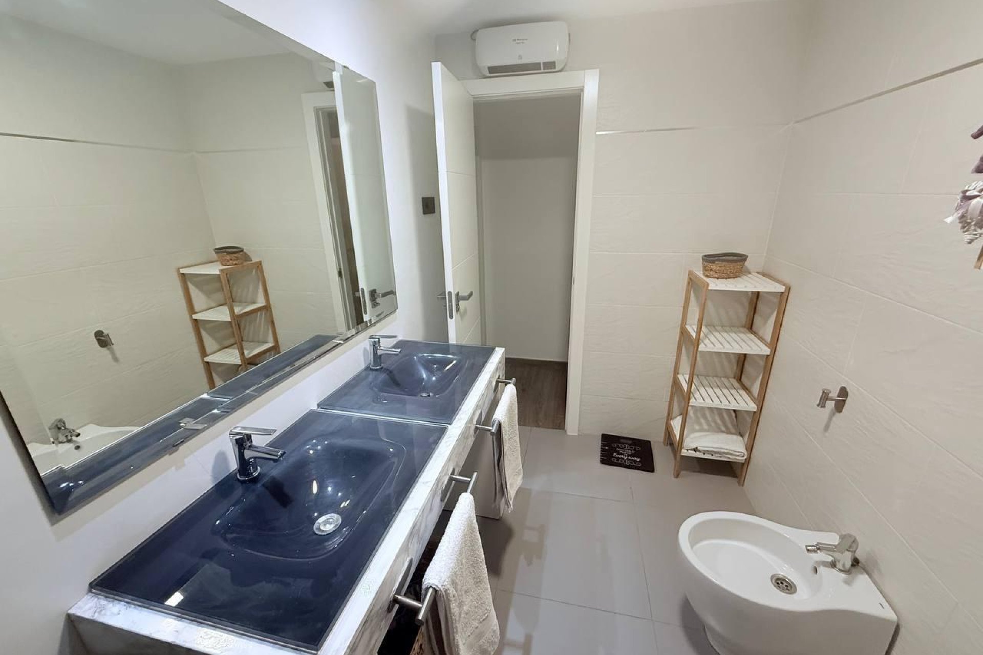 Használt Ingatlanok - Apartman -
Torrevieja - Centro
